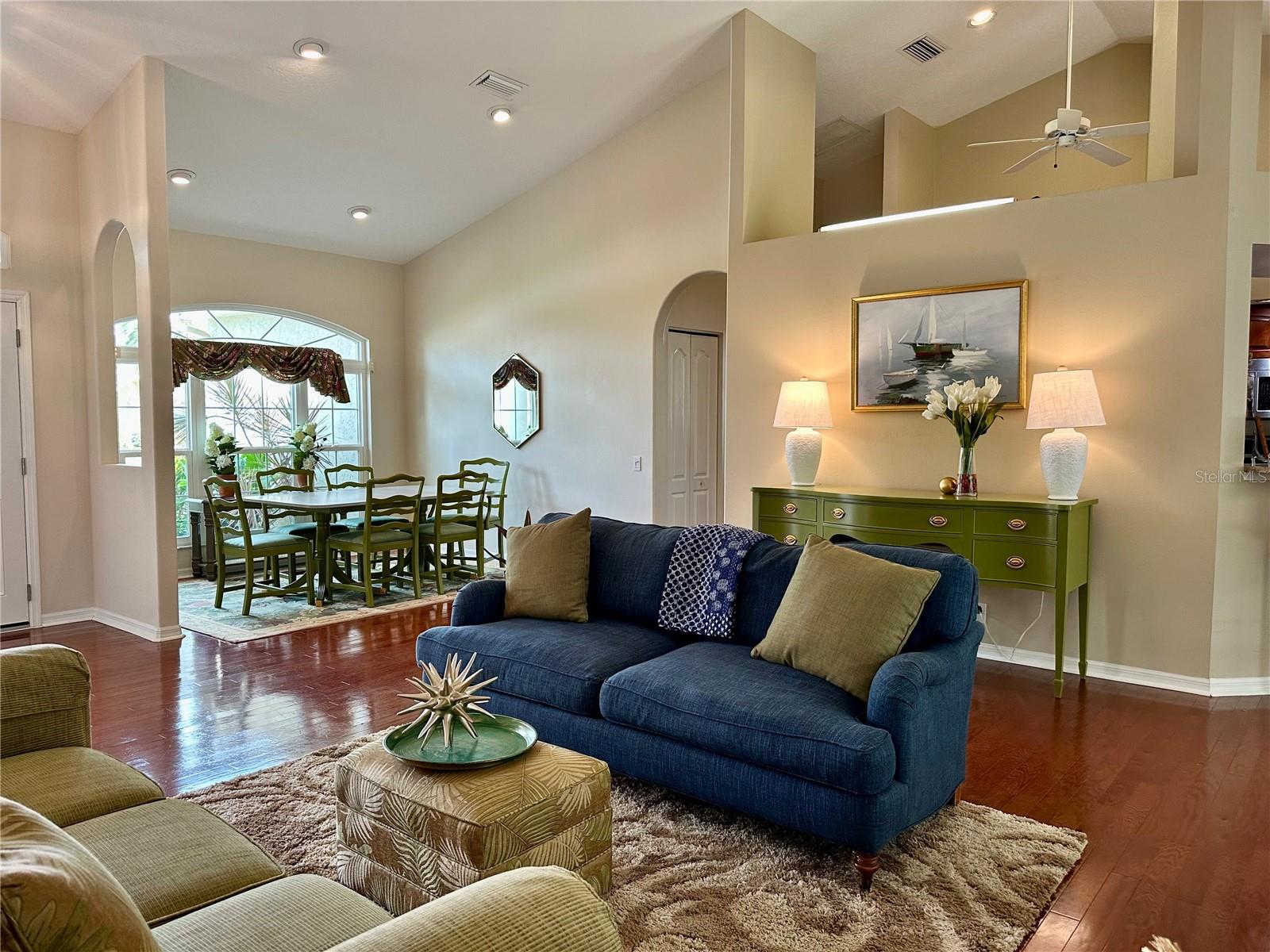 VENICE GOLF & COUNTRY CLUB - Residential