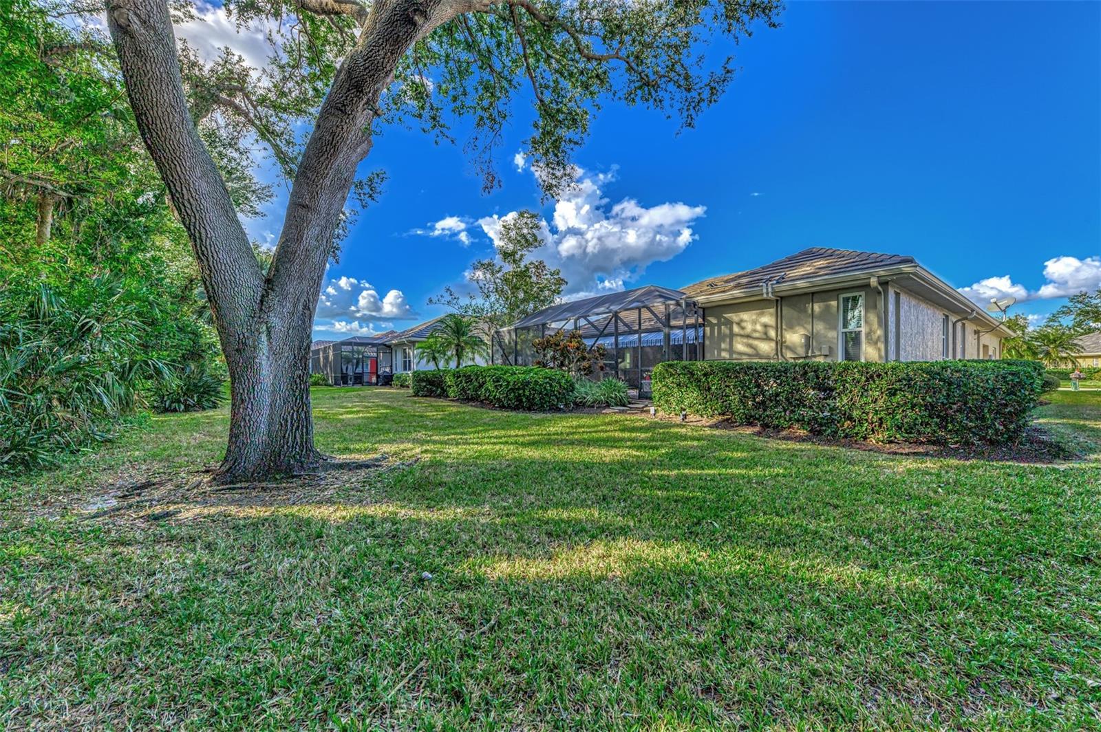 VENICE GOLF & COUNTRY CLUB - Residential