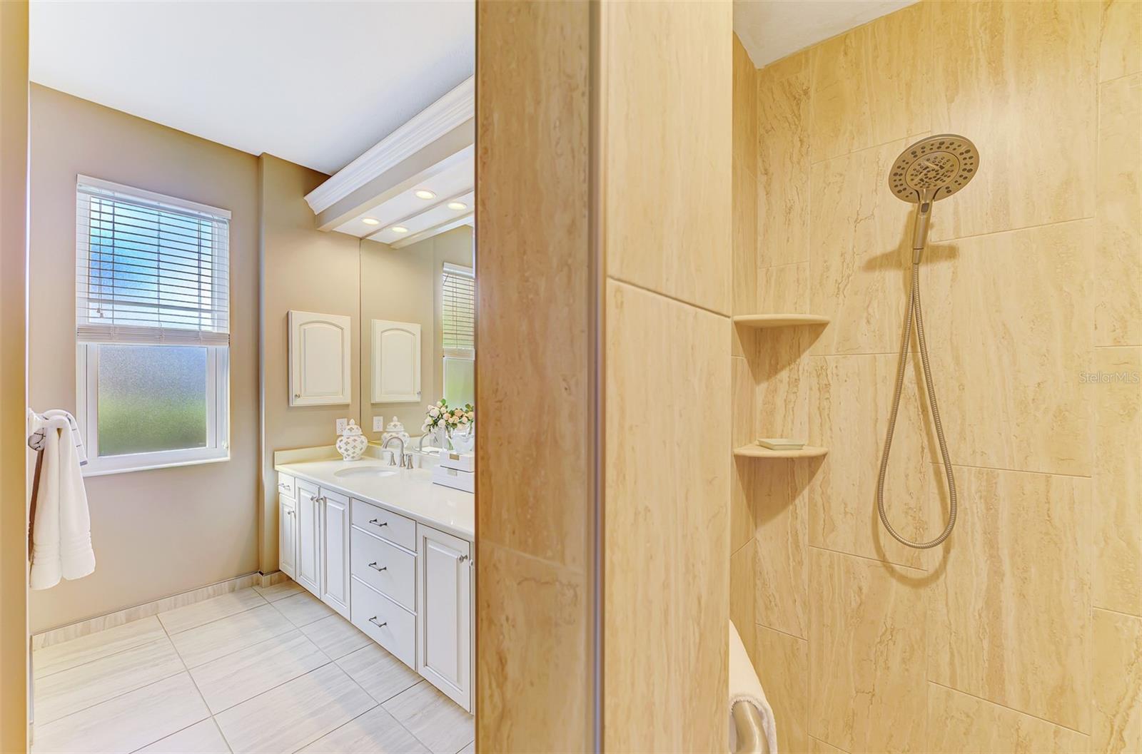 VENICE GOLF & COUNTRY CLUB - Residential