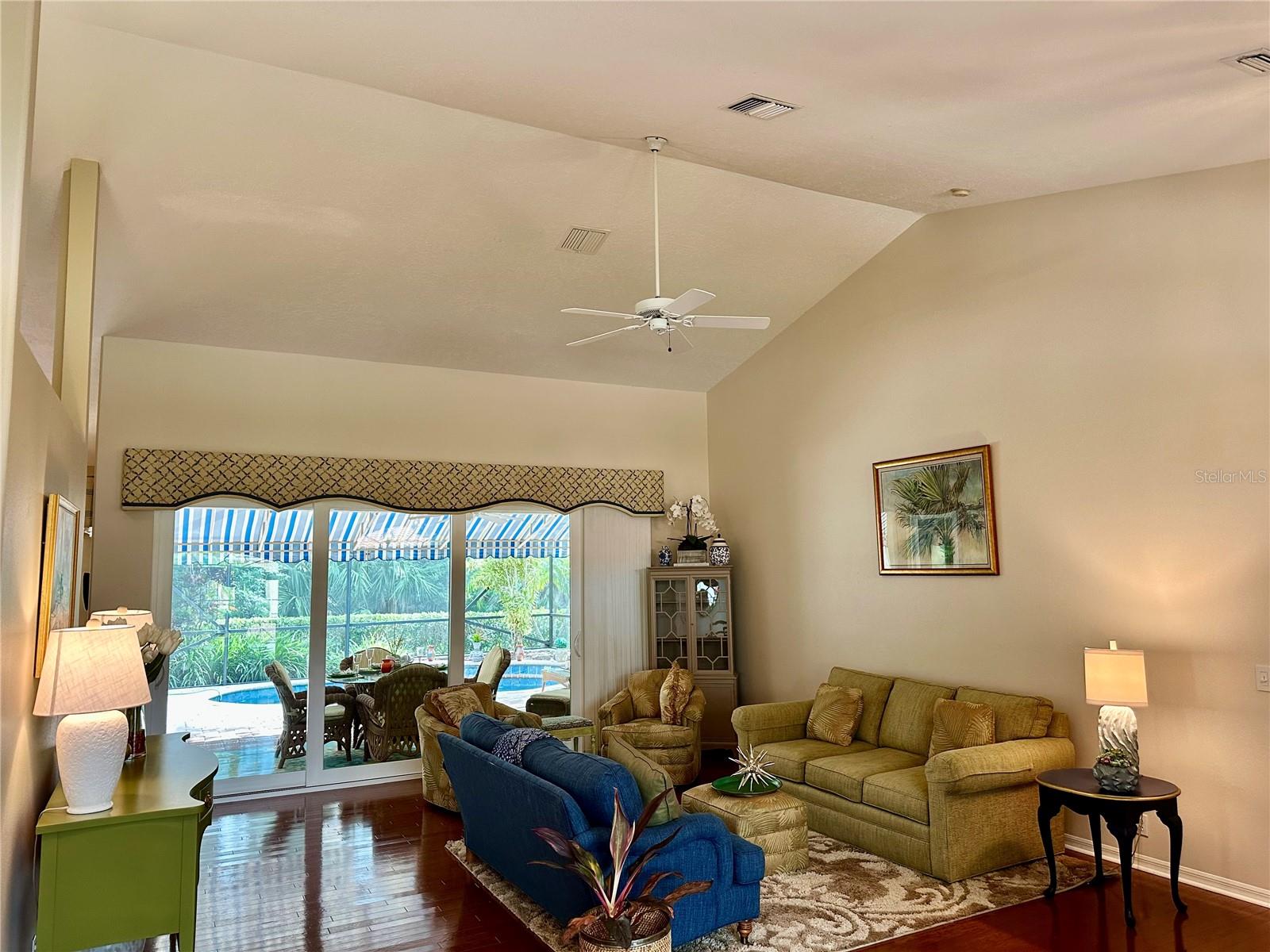VENICE GOLF & COUNTRY CLUB - Residential