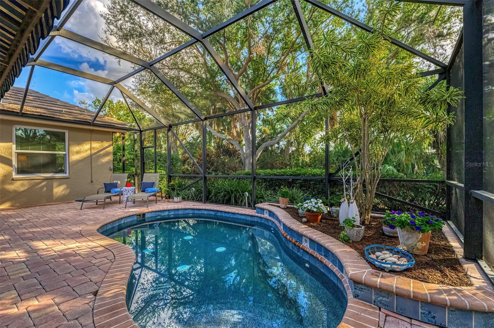 VENICE GOLF & COUNTRY CLUB - Residential