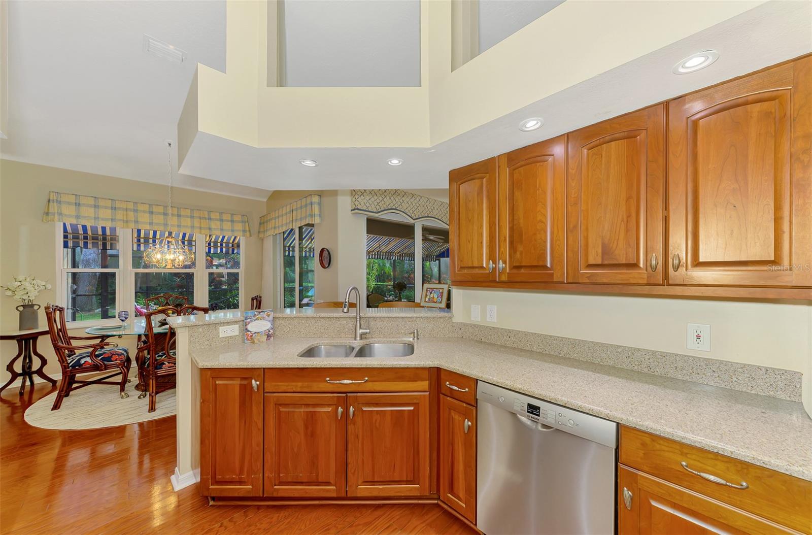 VENICE GOLF & COUNTRY CLUB - Residential