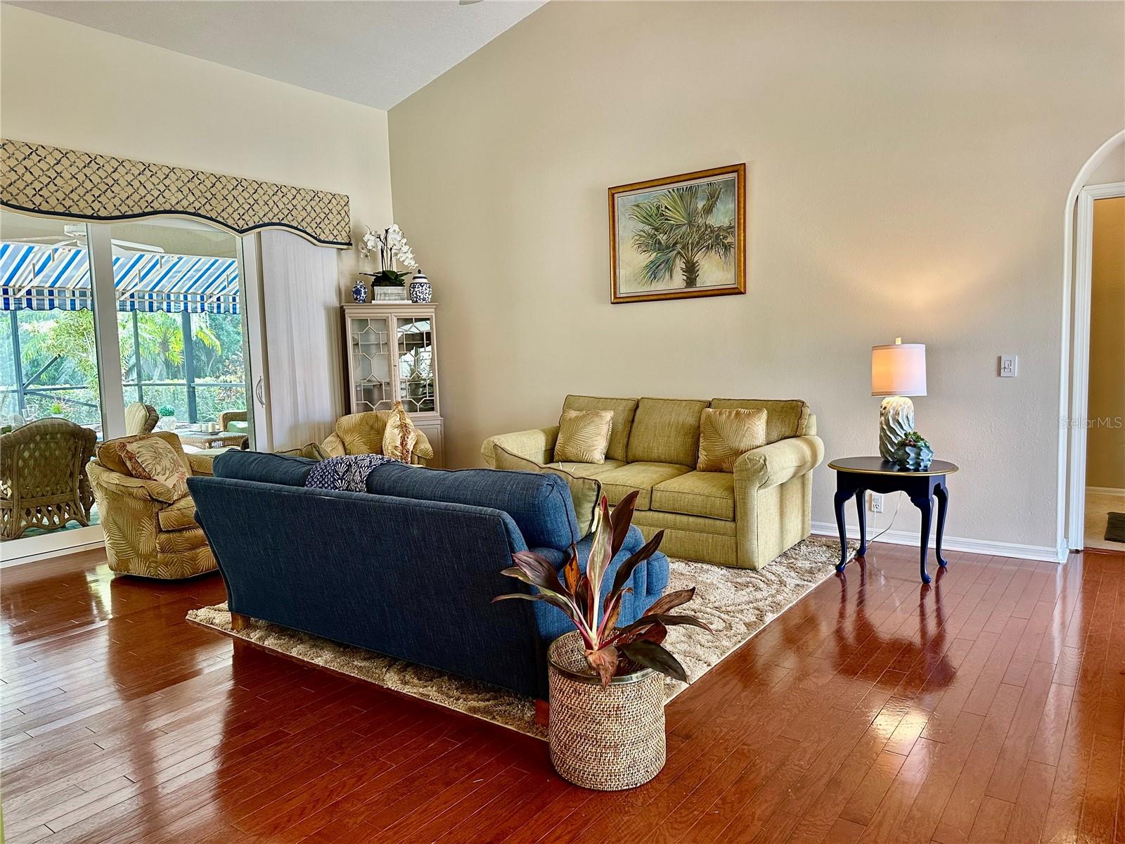 VENICE GOLF & COUNTRY CLUB - Residential