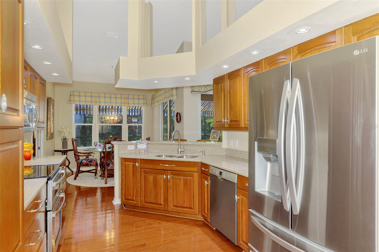 VENICE GOLF & COUNTRY CLUB - Residential