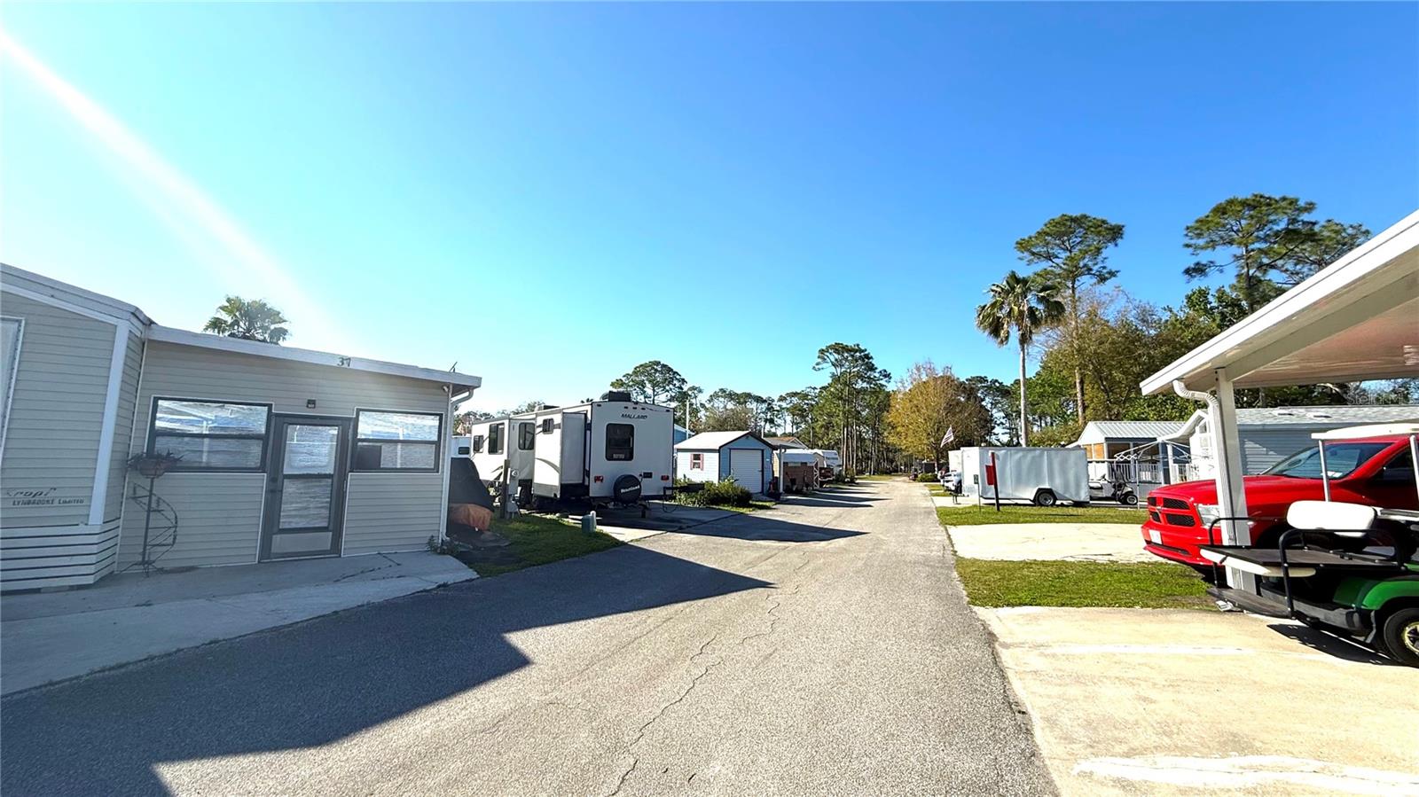 HOLIDAY TRAVEL PARK CO-OP - Residential