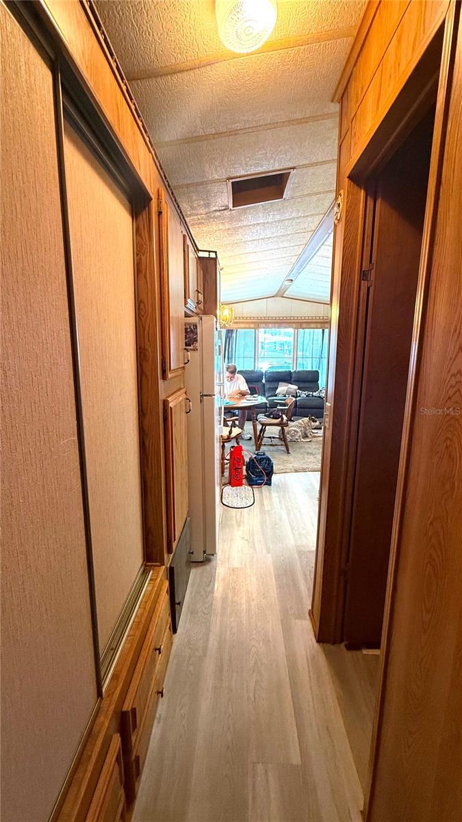 HOLIDAY TRAVEL PARK CO-OP - Residential