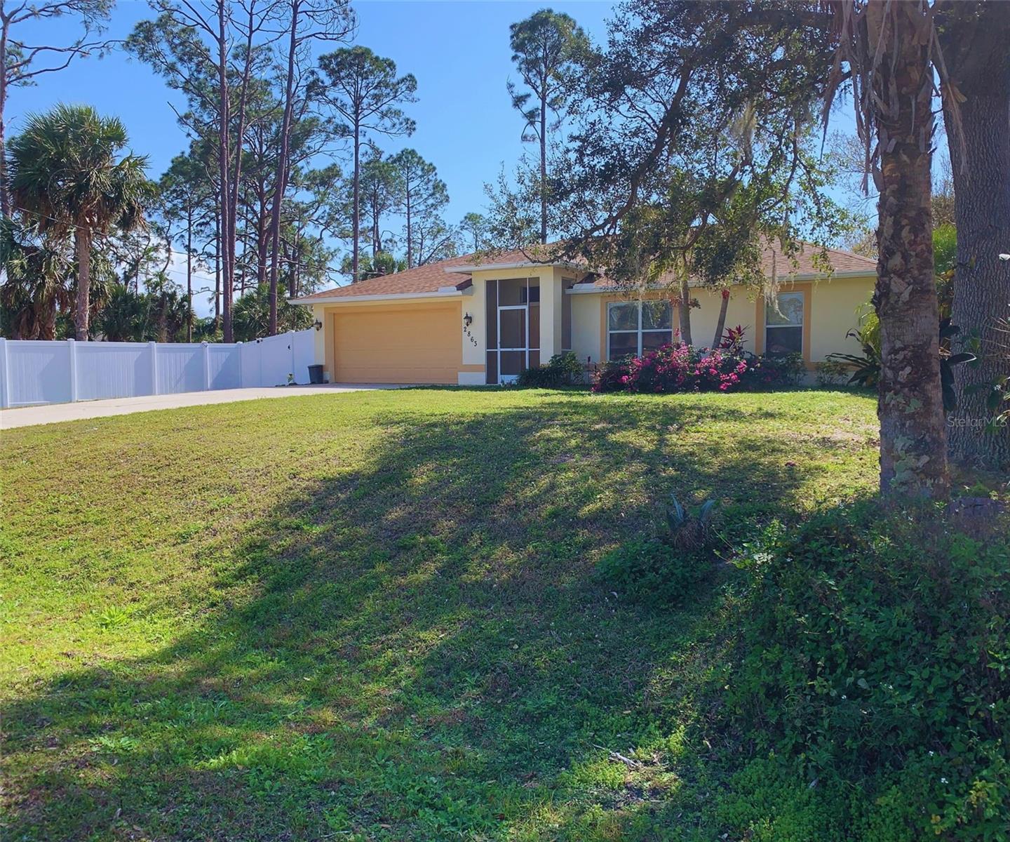 NEW IMPROVED PRICE! LET'S TALK!***** DOUBLE LOT ALERT!***** 2003-BUILT THREE BEDROOM/TWO BATHROOM POOL HOME WITH AN EXTRA FULLY FENCED LOT - PERFECT FOR LARGE DOGS, PLAYGROUND AREA, OR BUILDING AN EXTRA GARAGE/WORKSHOP. ***** KITCHEN CABINETS REFACED MARCH 2025.**** ROOF NEW IN 2024.**** HWH BRAND NEW IN 2025.**** RO SYSTEM REPLACED IN 2023.**** AC REPLACED IN 2017.**** DISHWASHER AND RANGE NEW IN 2024.**** PRIMARY BATHROOM REMODELED IN 2024**** HOUSE PAINTED OUTSIDE IN 2024.**** STORM PROTECTION PANELS.**** WELL AND SEPTIC AT THIS LOCATION.*** SEE PRIVATE REALTOR NOTES