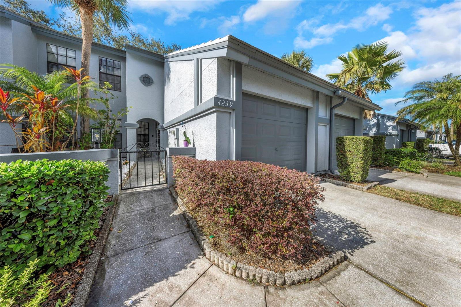 4239 BRENTWOOD PARK CIRCLE
