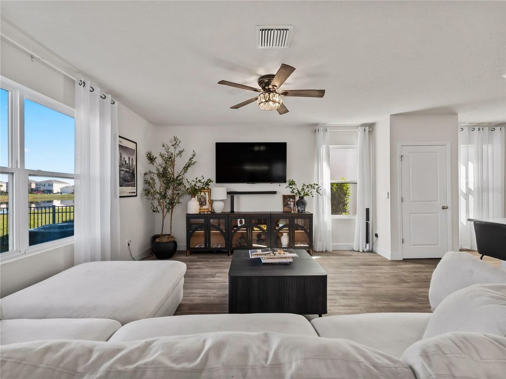 Photo of 16819 Yard Spring Drive, Bradenton, FL 34211 (MLS # A4682715)