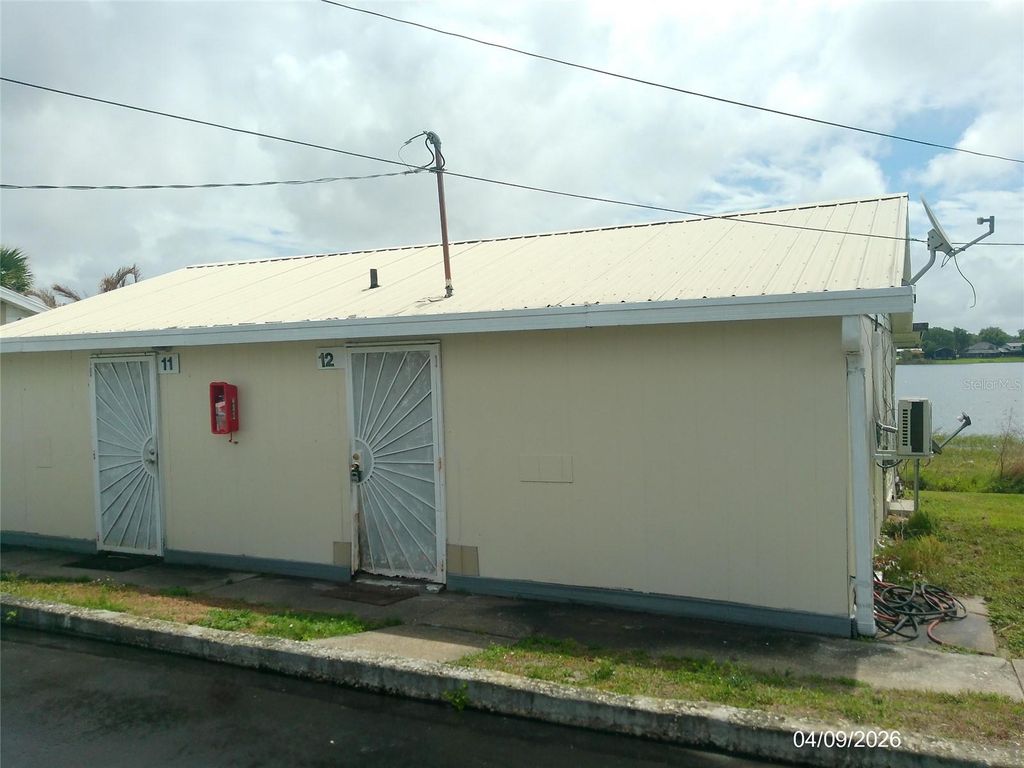 Photo of 1111 Cypress Gardens Boulevard SE #12, Winter Haven, FL 33880 (MLS # L4960990)