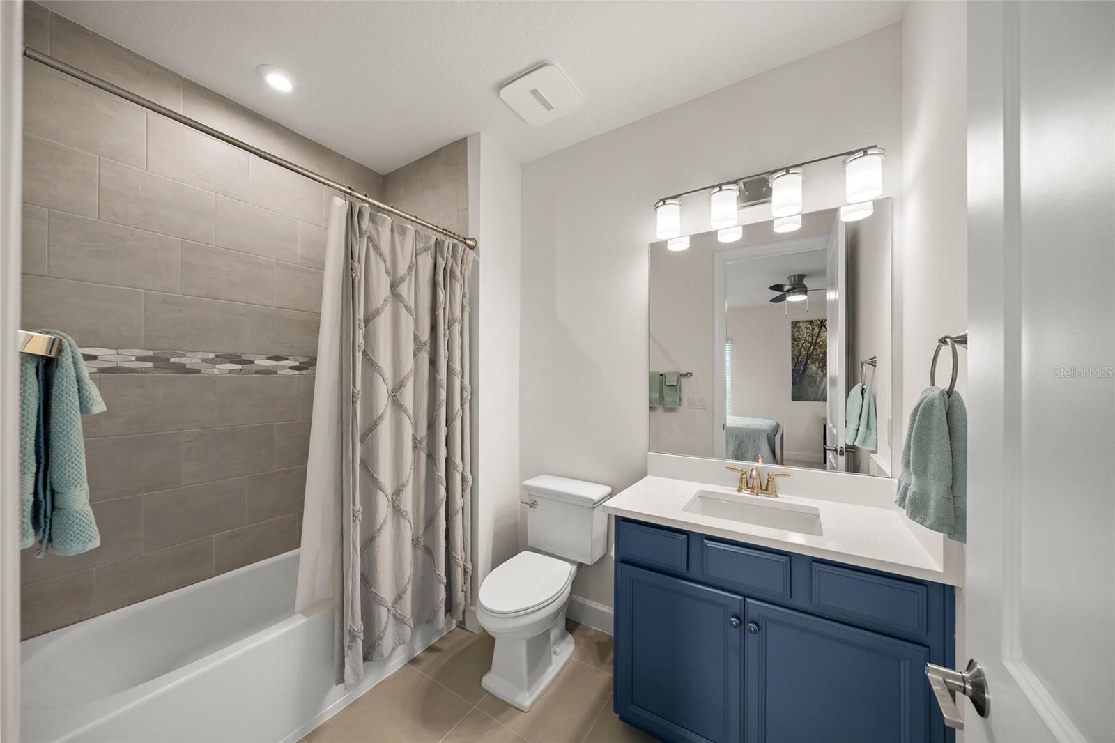 AZARIO ESPLANADE PH II SUBPH A, B & C - Residential