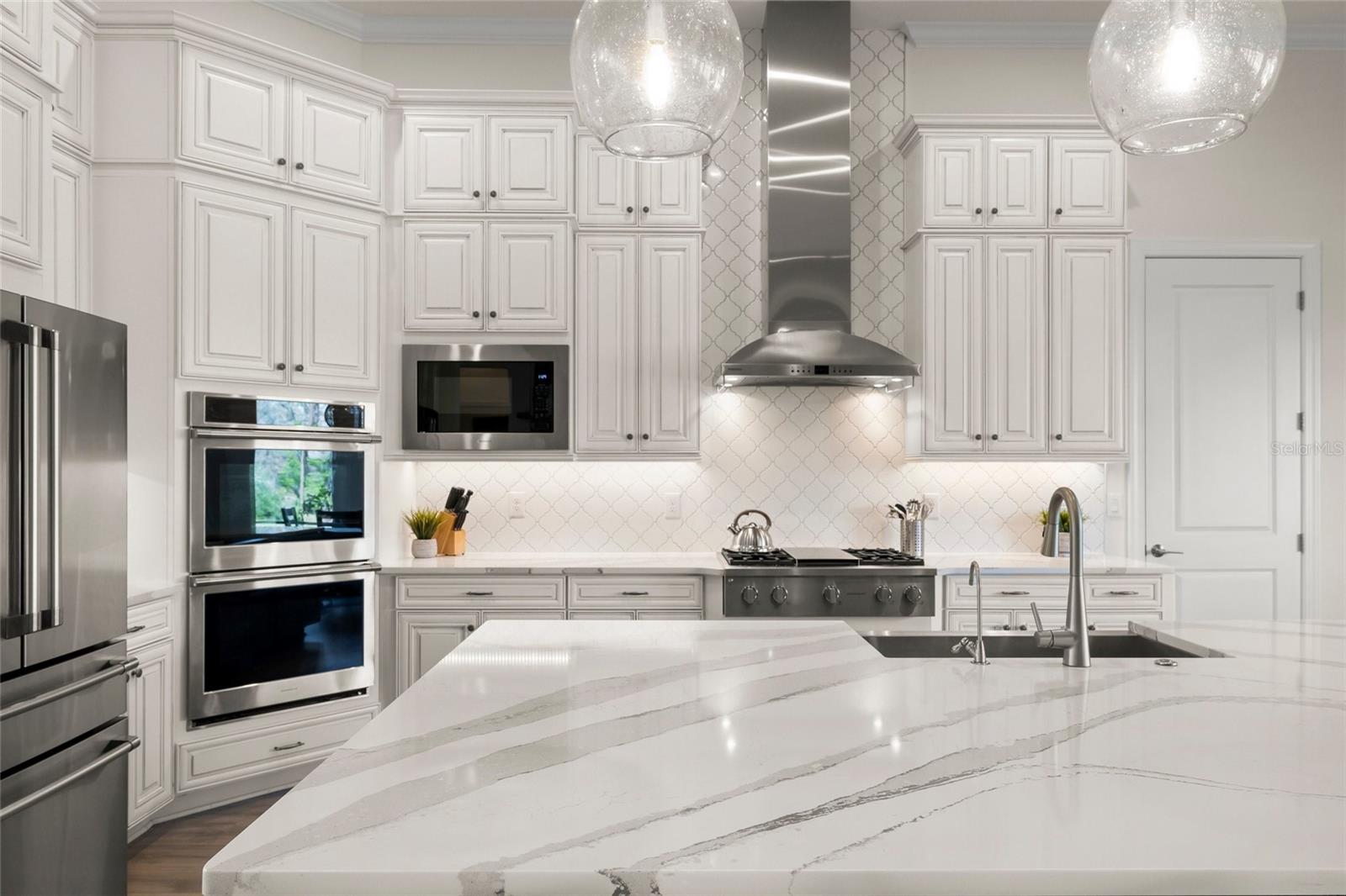 AZARIO ESPLANADE PH II SUBPH A, B & C - Residential