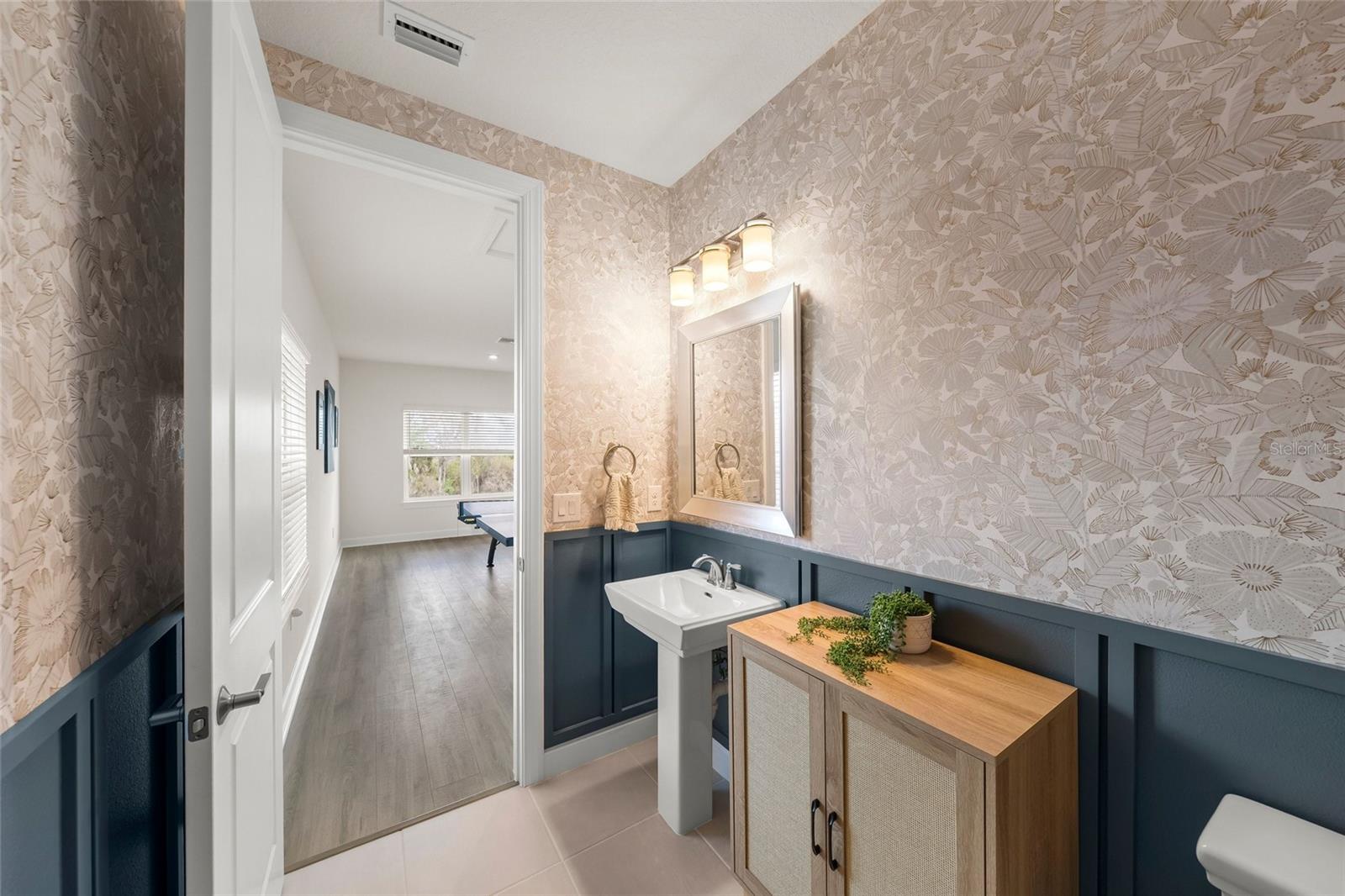 AZARIO ESPLANADE PH II SUBPH A, B & C - Residential