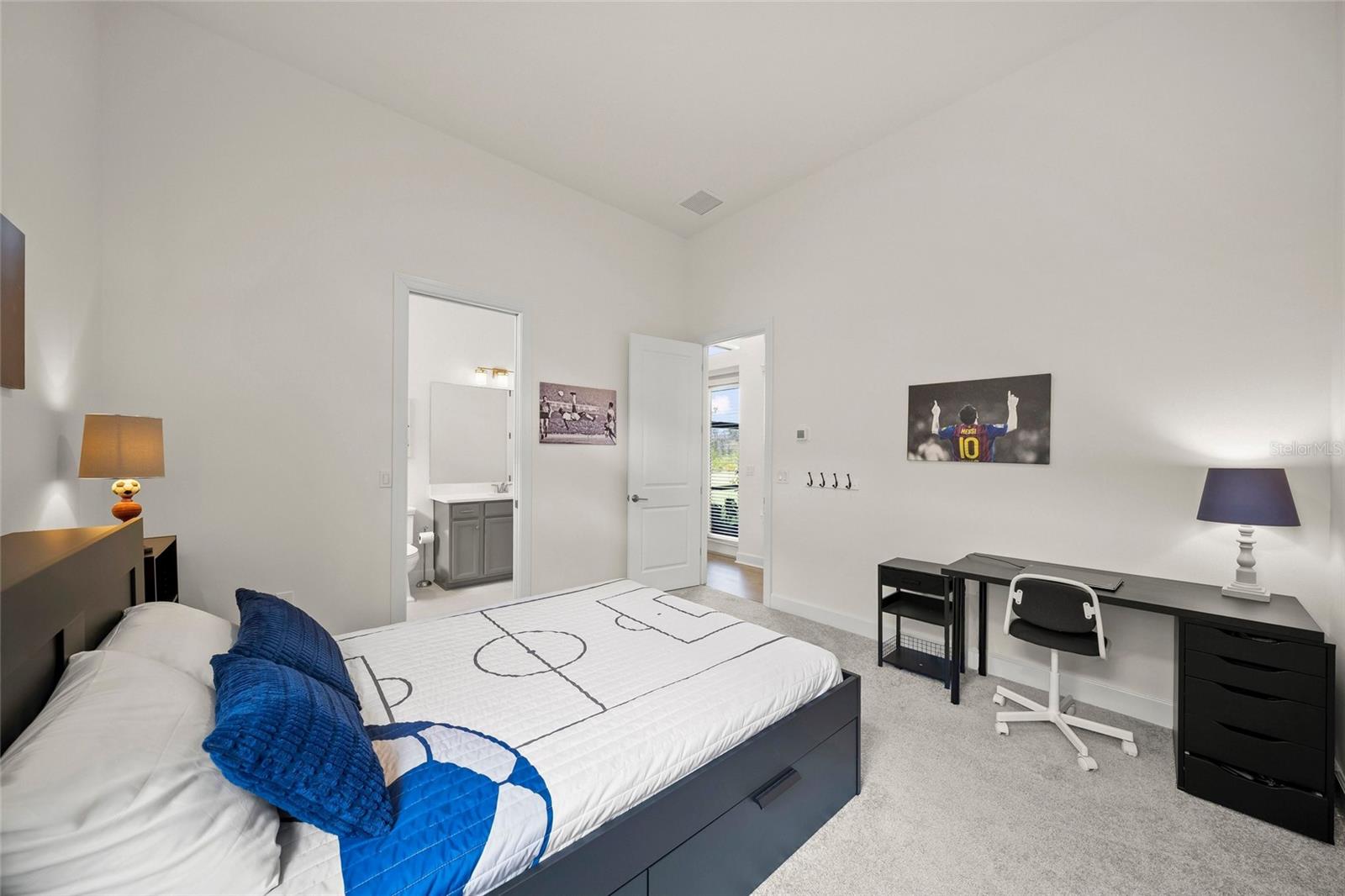 AZARIO ESPLANADE PH II SUBPH A, B & C - Residential