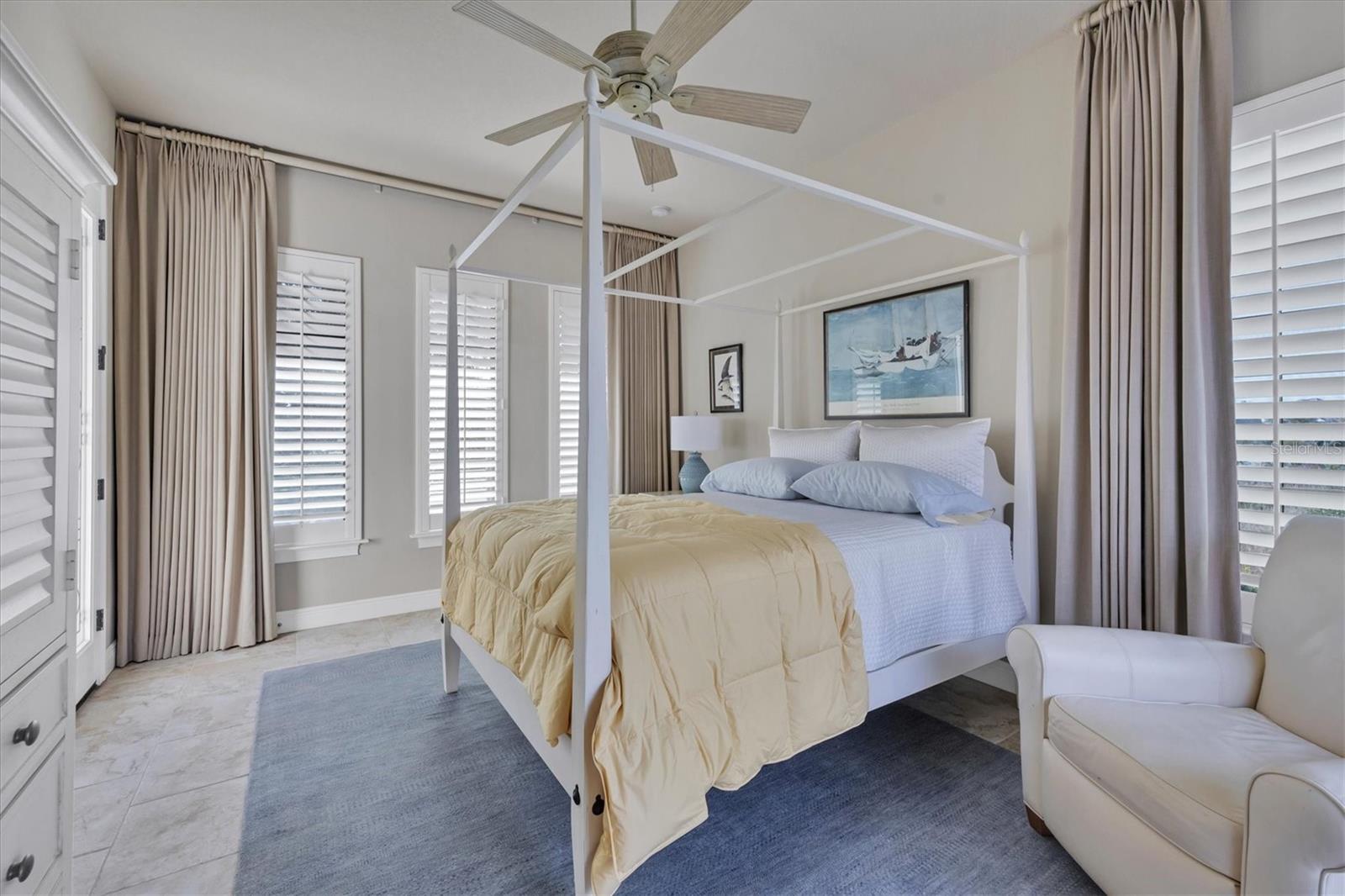 LAKE CLUB PH II - Residential