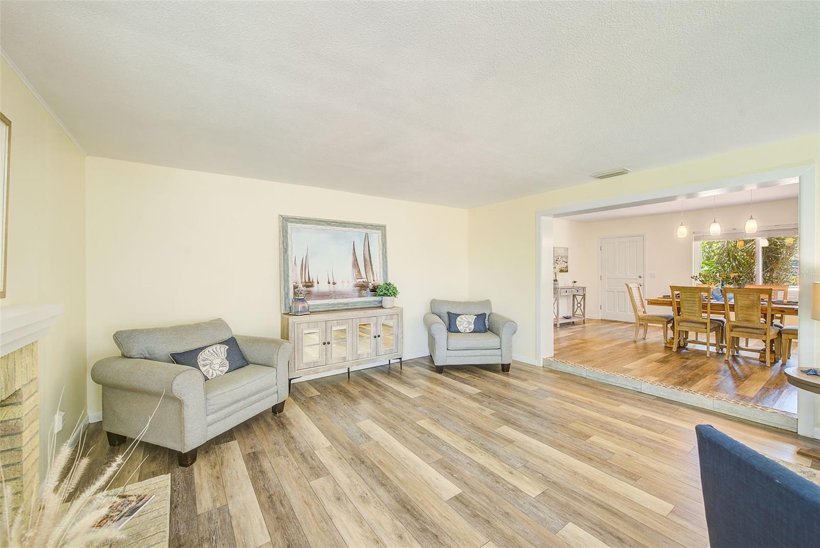 INDIAN OAKS - Residential