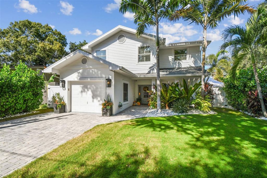 Photo of 3203 W San Juan Street, Tampa, FL 33629 (MLS # TB8447115)