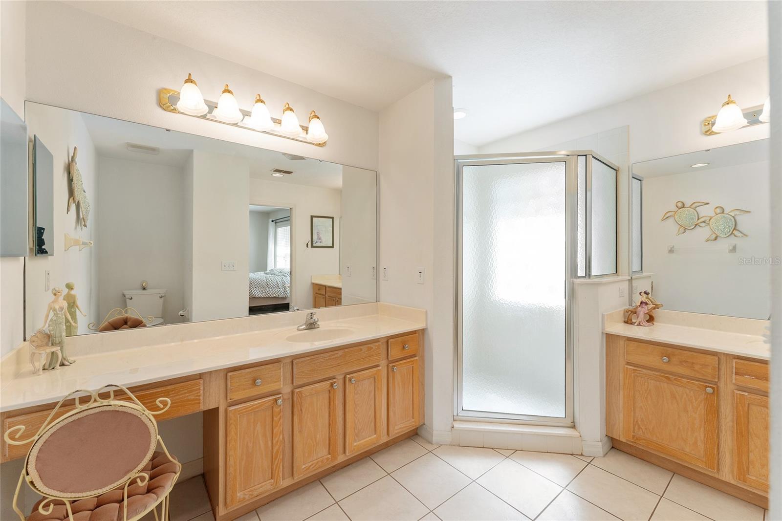 ON TOP/WORLD PH 01A SEC 02A - Residential