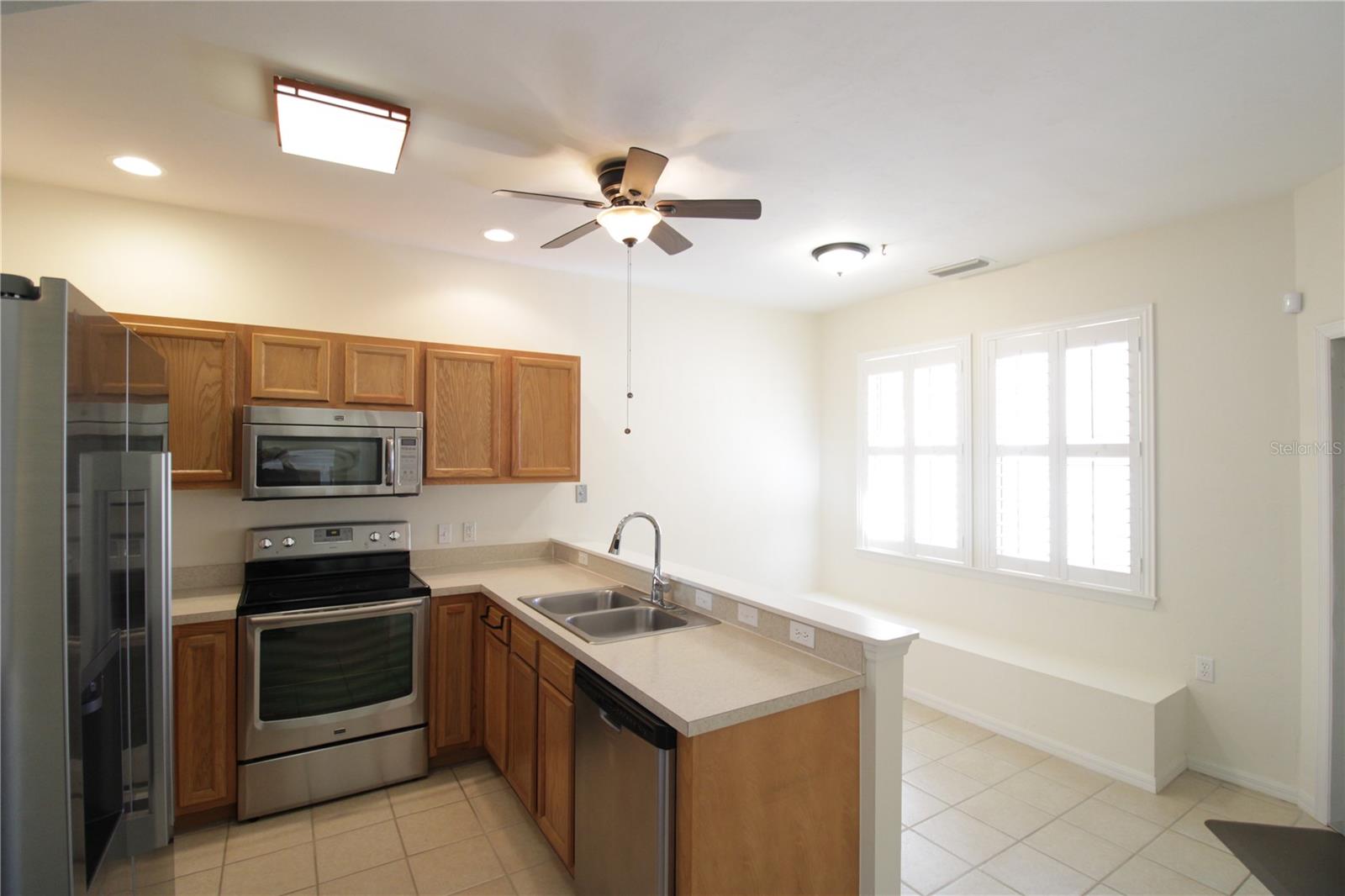 CHARLESTON PARK PH 2 AT FLETCHERS MILL - Residential Lease