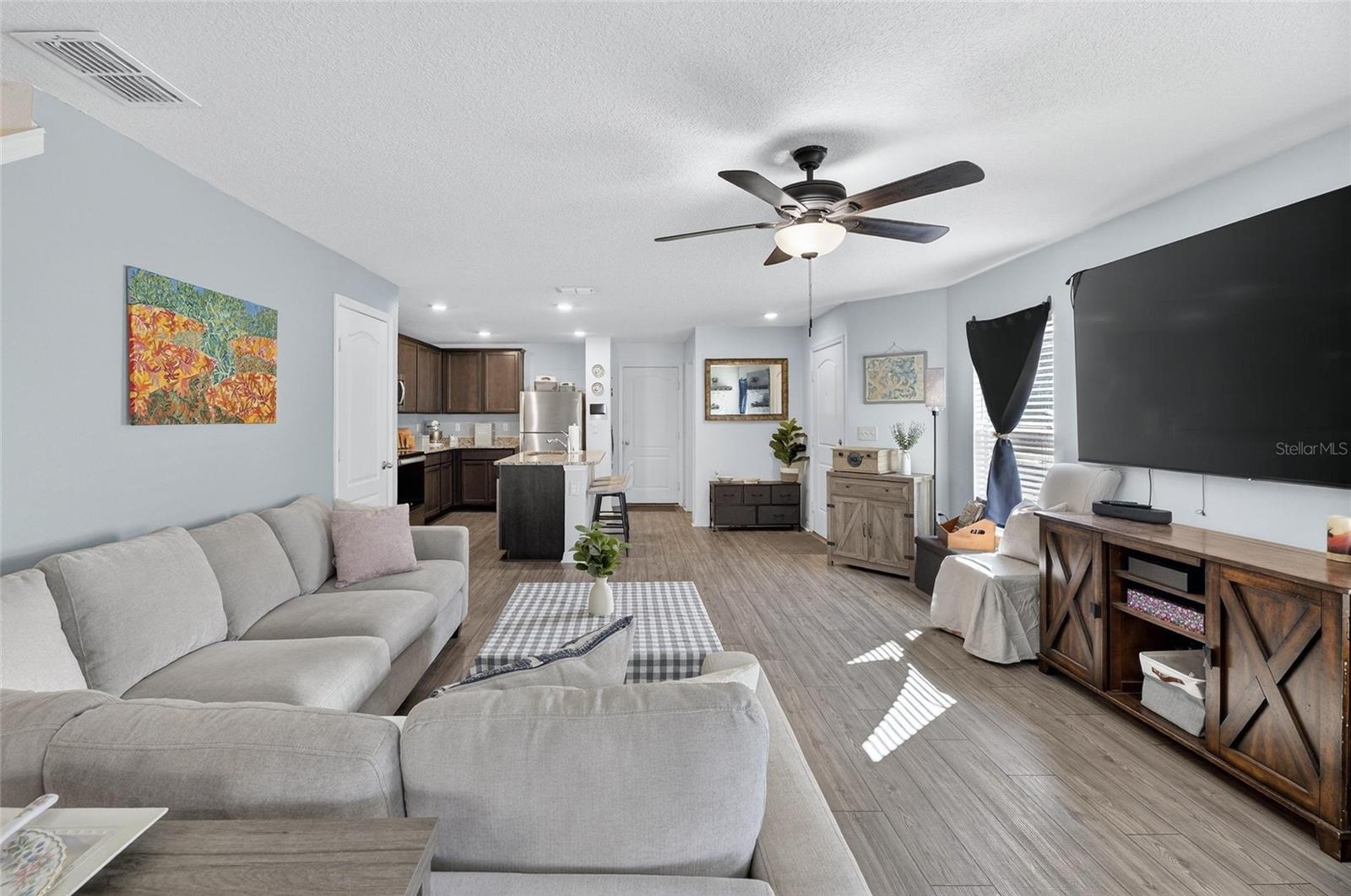 MADISON VILLAGE - Residential Lease