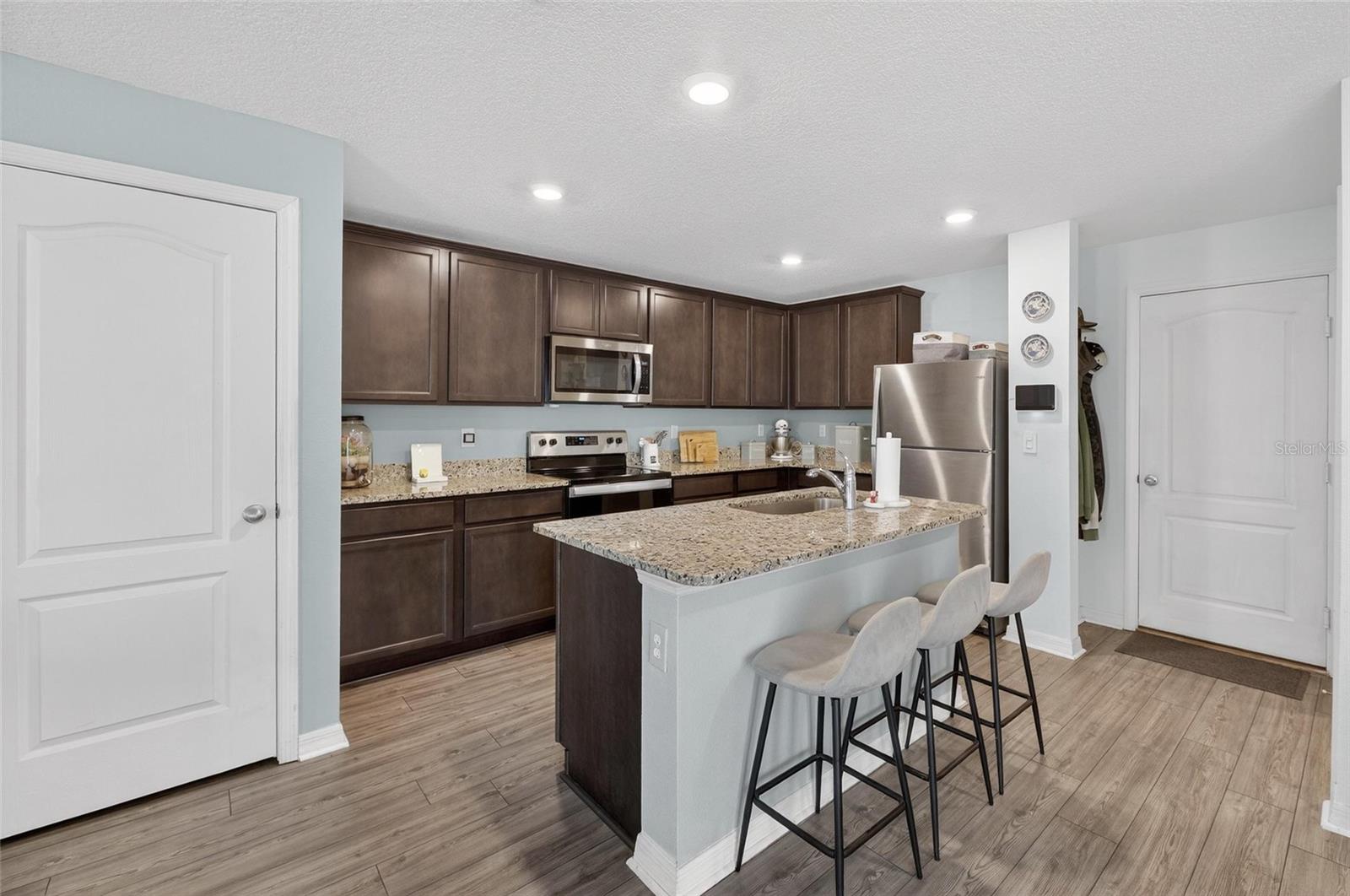 MADISON VILLAGE - Residential Lease