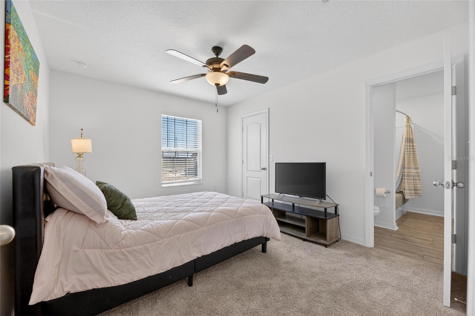 MADISON VILLAGE - Residential Lease