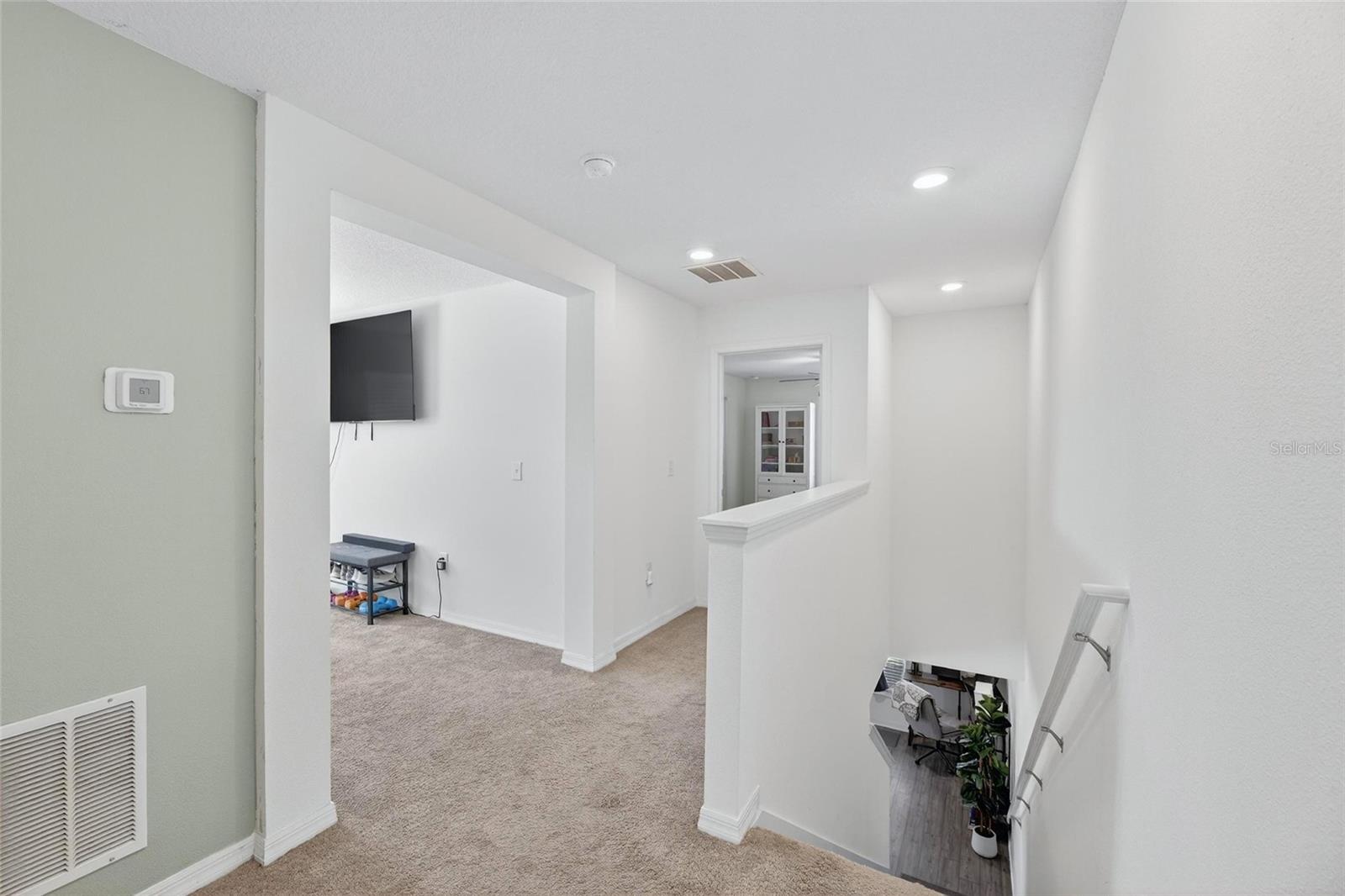 MADISON VILLAGE - Residential Lease