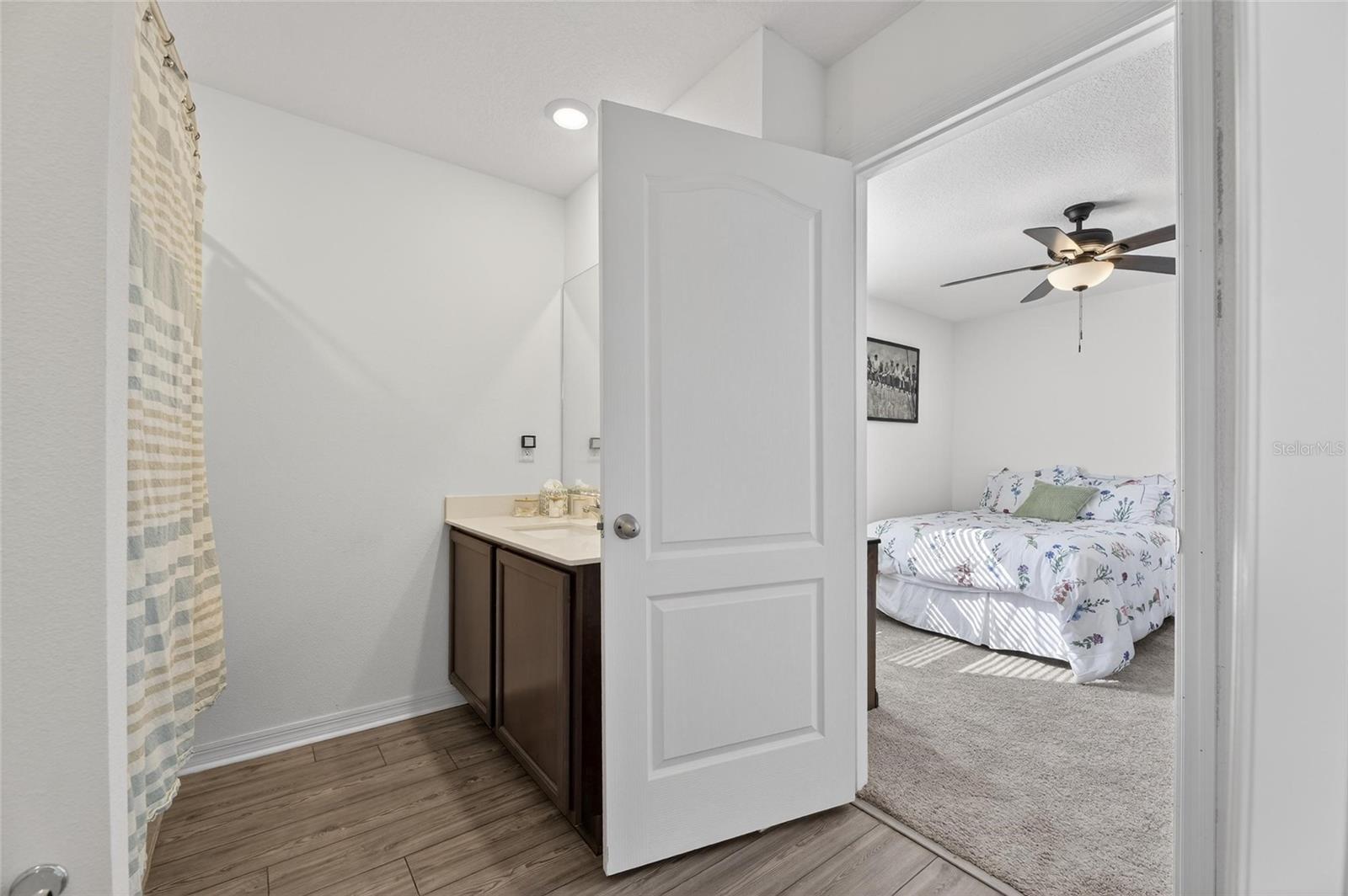 MADISON VILLAGE - Residential Lease