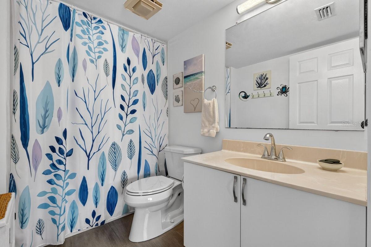 OCEANS 06 - Residential