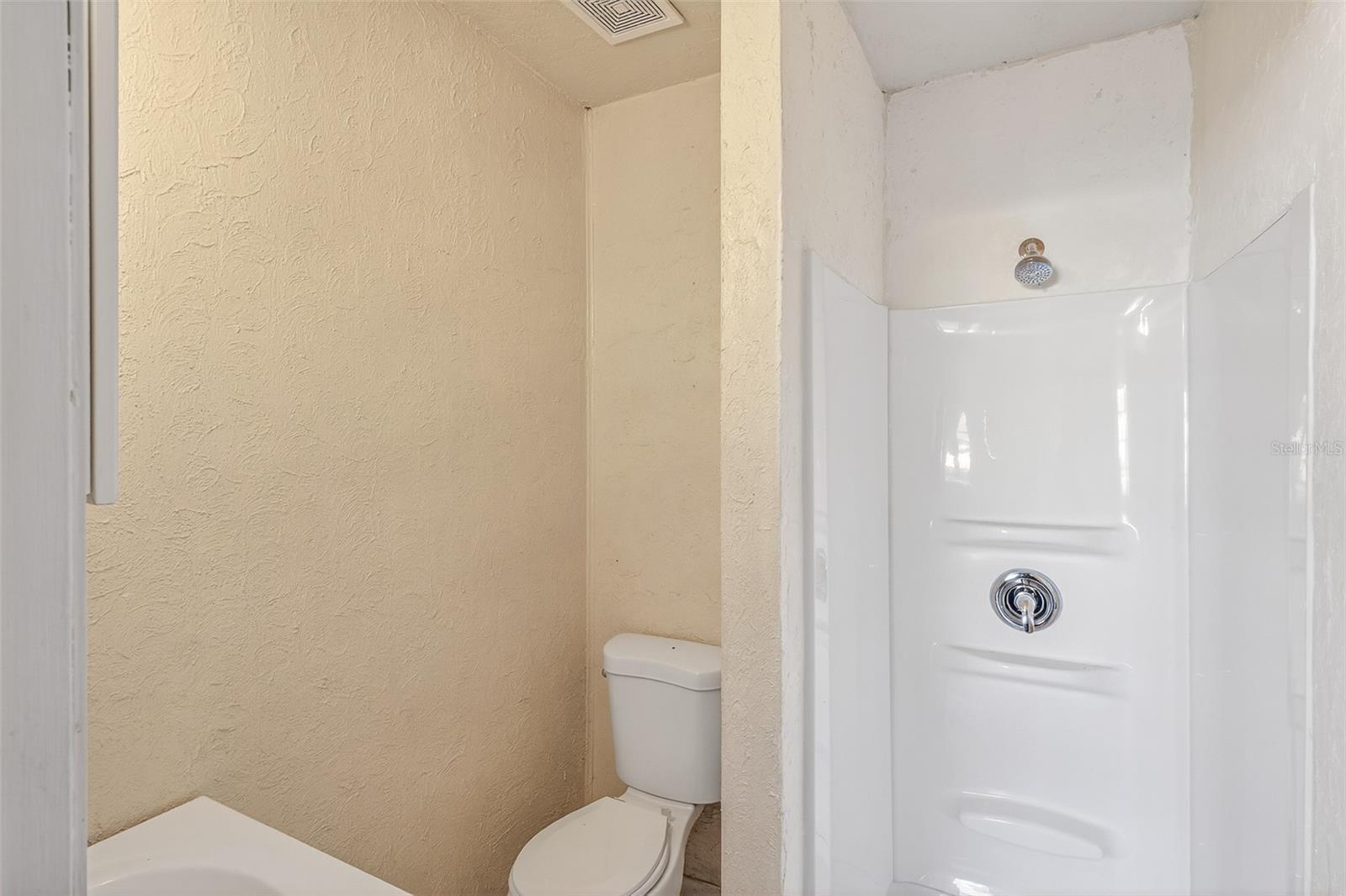 ALTO PINO - Residential