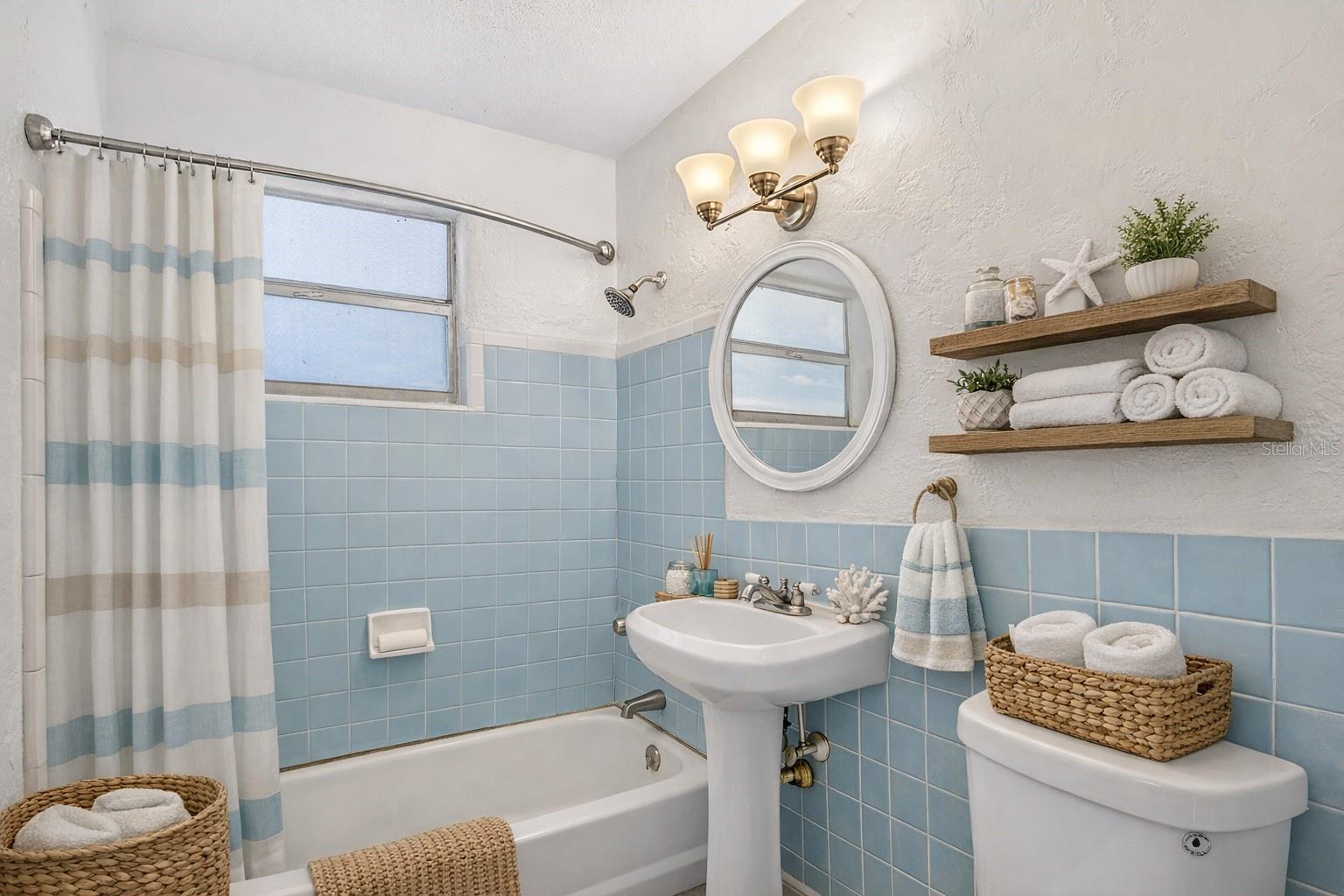 ALTO PINO - Residential