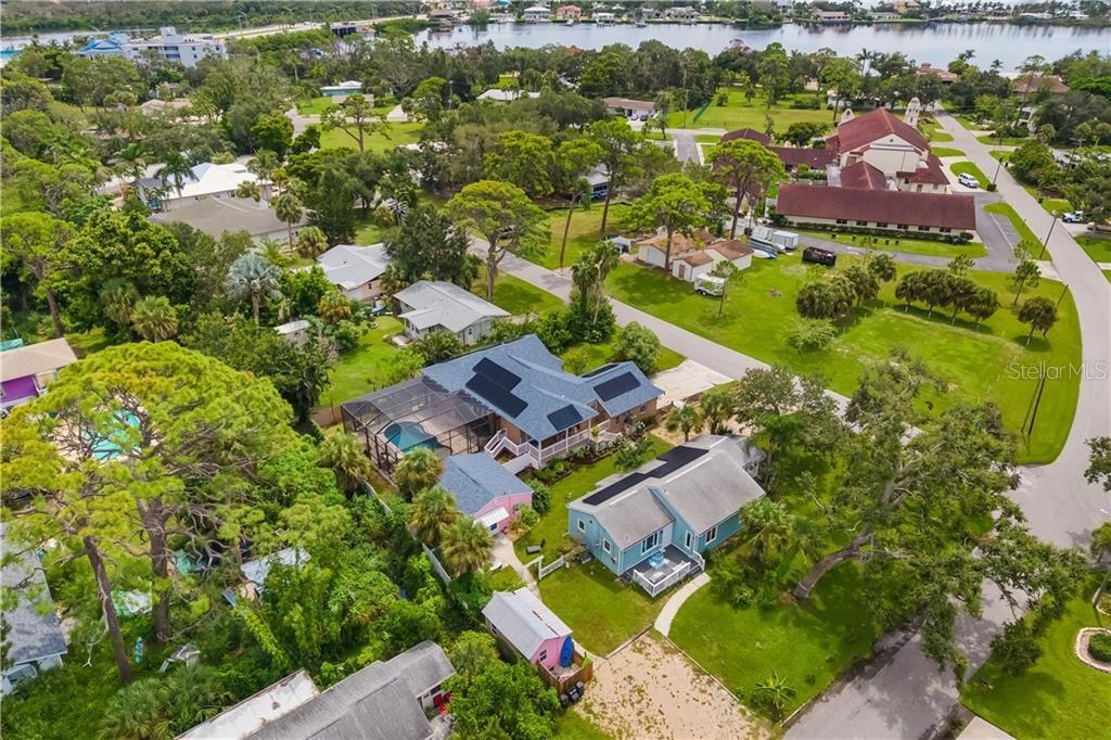 BAY POINT CORR OF - Residential