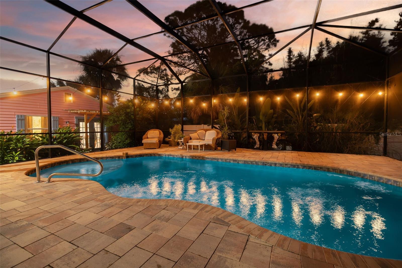 BAY POINT CORR OF - Residential