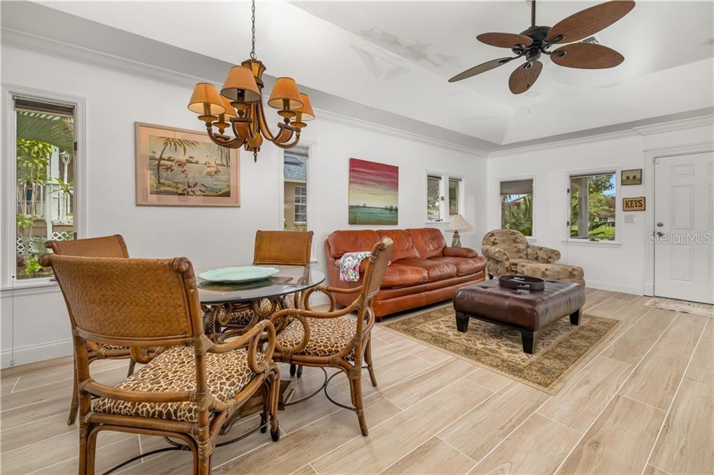 BAY POINT CORR OF - Residential