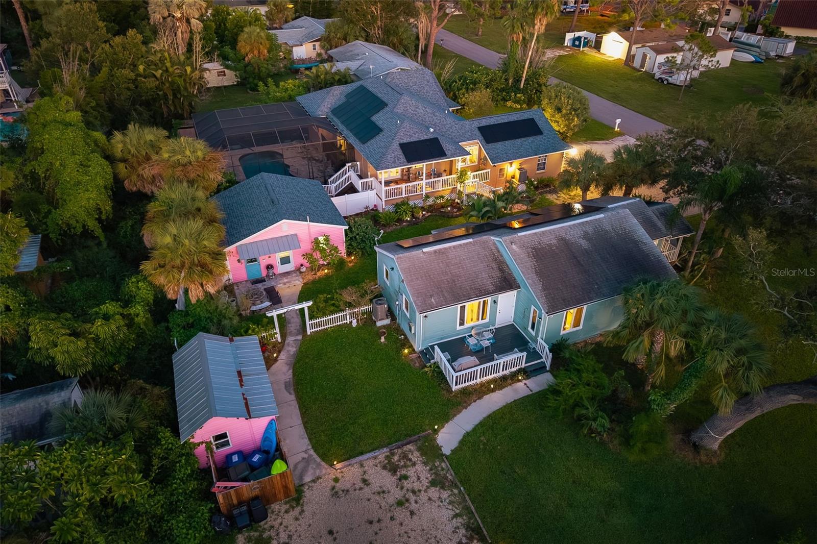 BAY POINT CORR OF - Residential