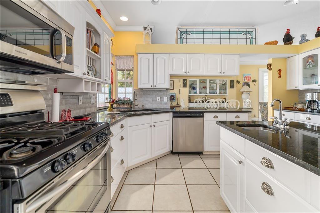BAY POINT CORR OF - Residential