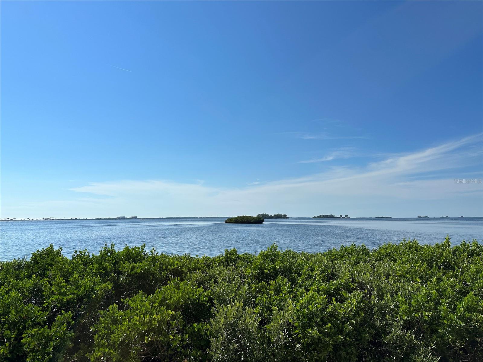 MEDITERRANEAN MANORS - Residential Lease