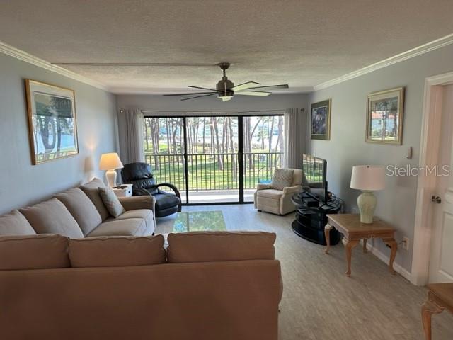 MEDITERRANEAN MANORS - Residential Lease