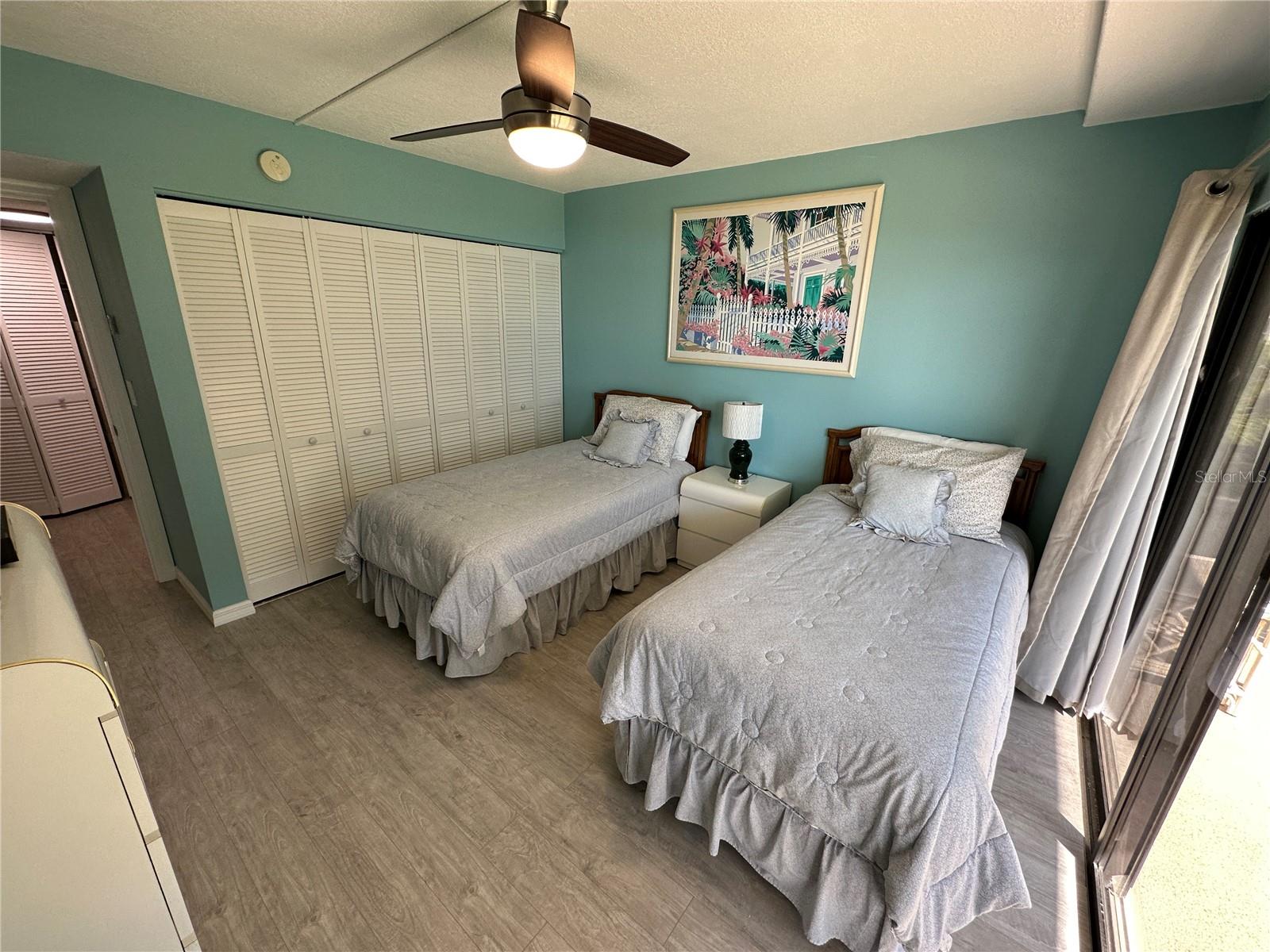 MEDITERRANEAN MANORS - Residential Lease