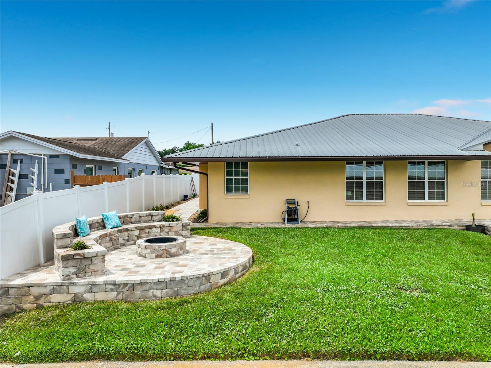 ISLE CATALINA - Residential