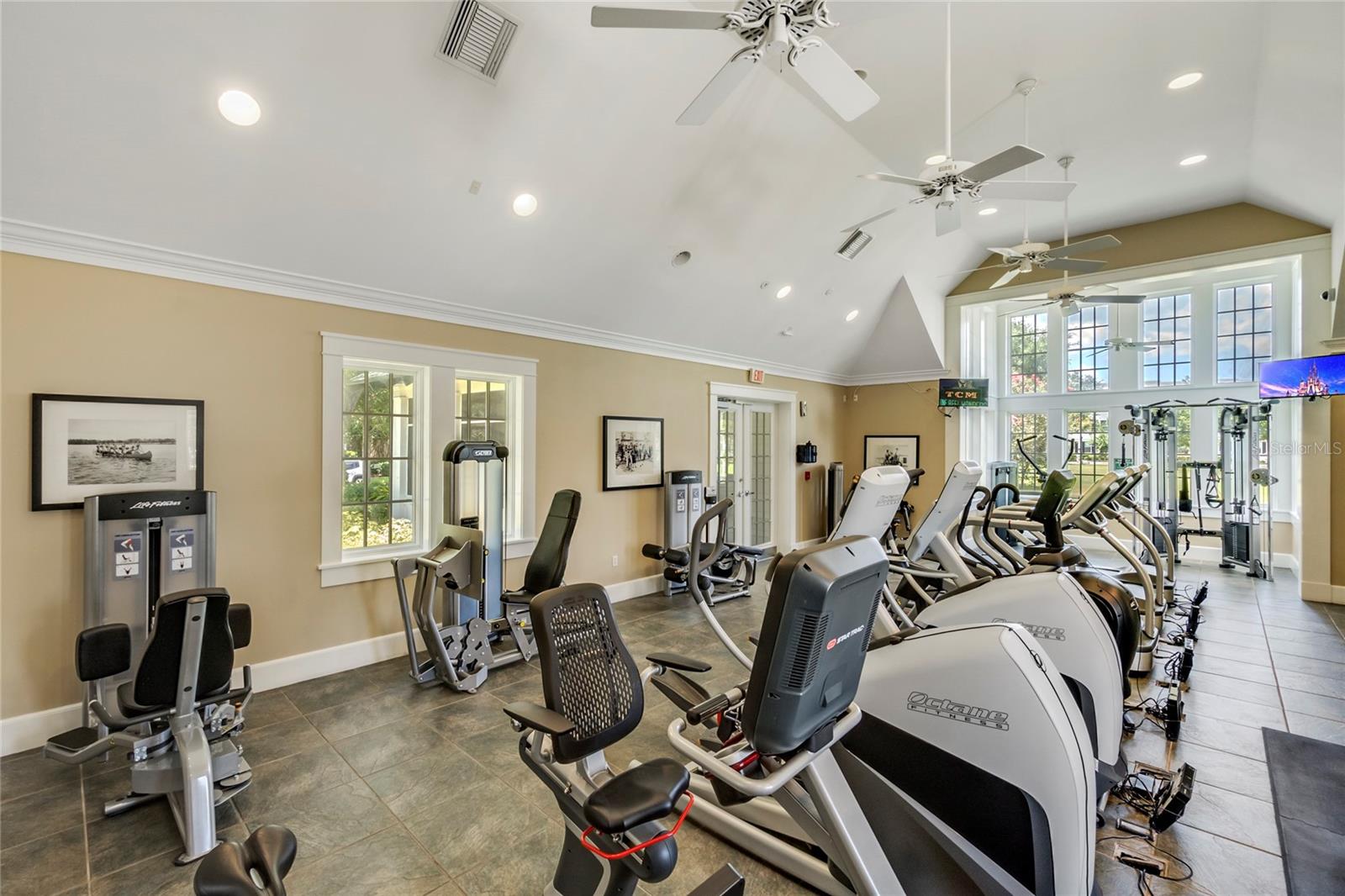 BALDWIN PARK - Residential