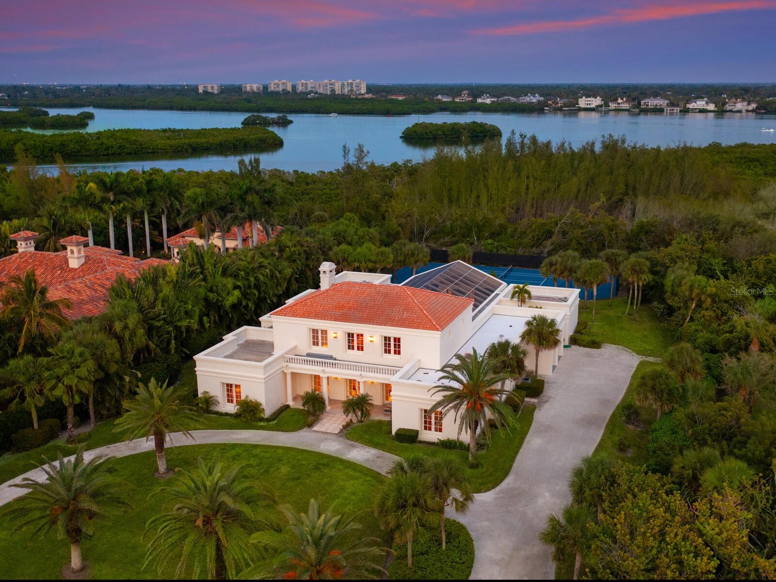 CASEY KEY - Residential
