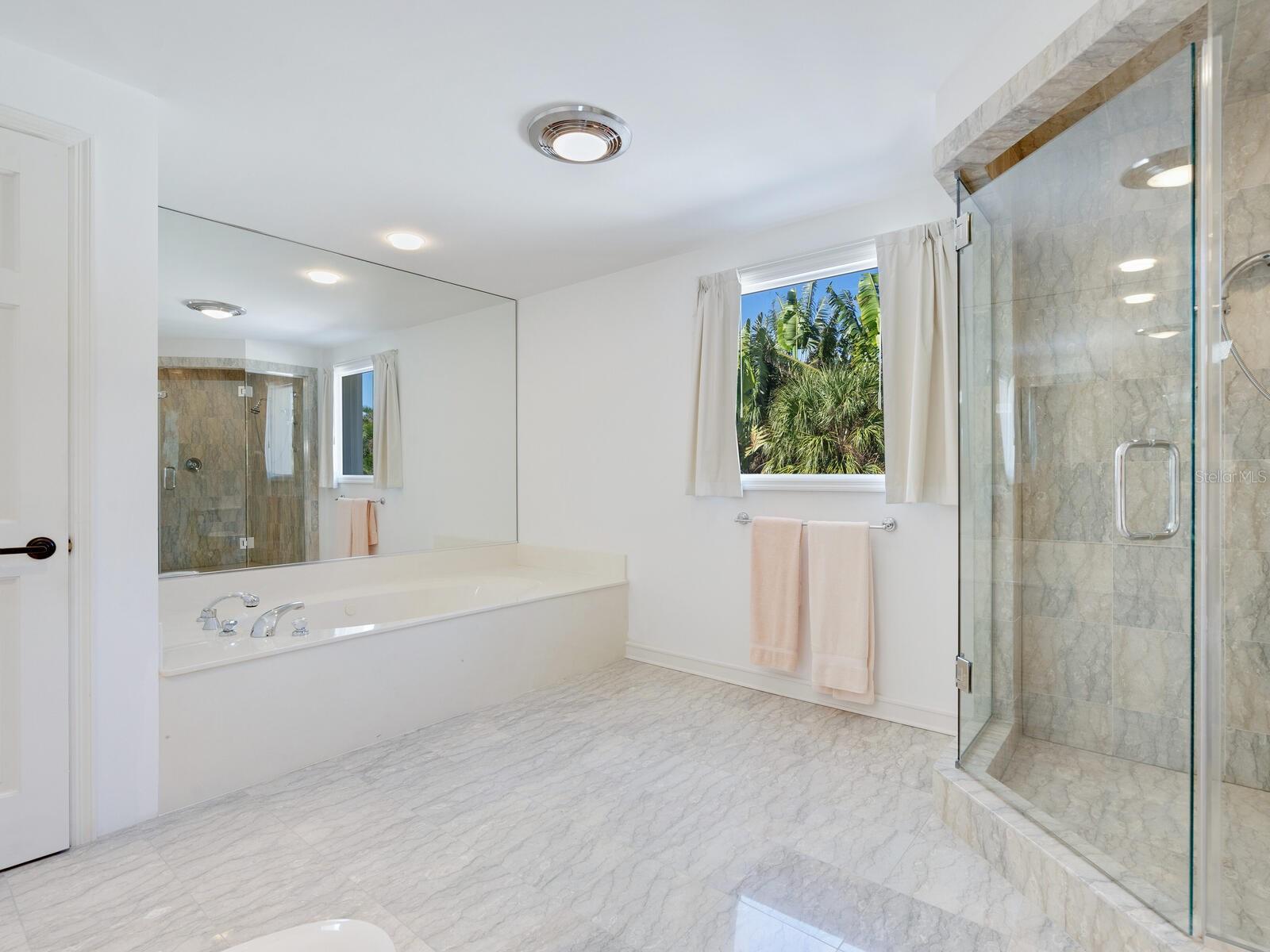 CASEY KEY - Residential