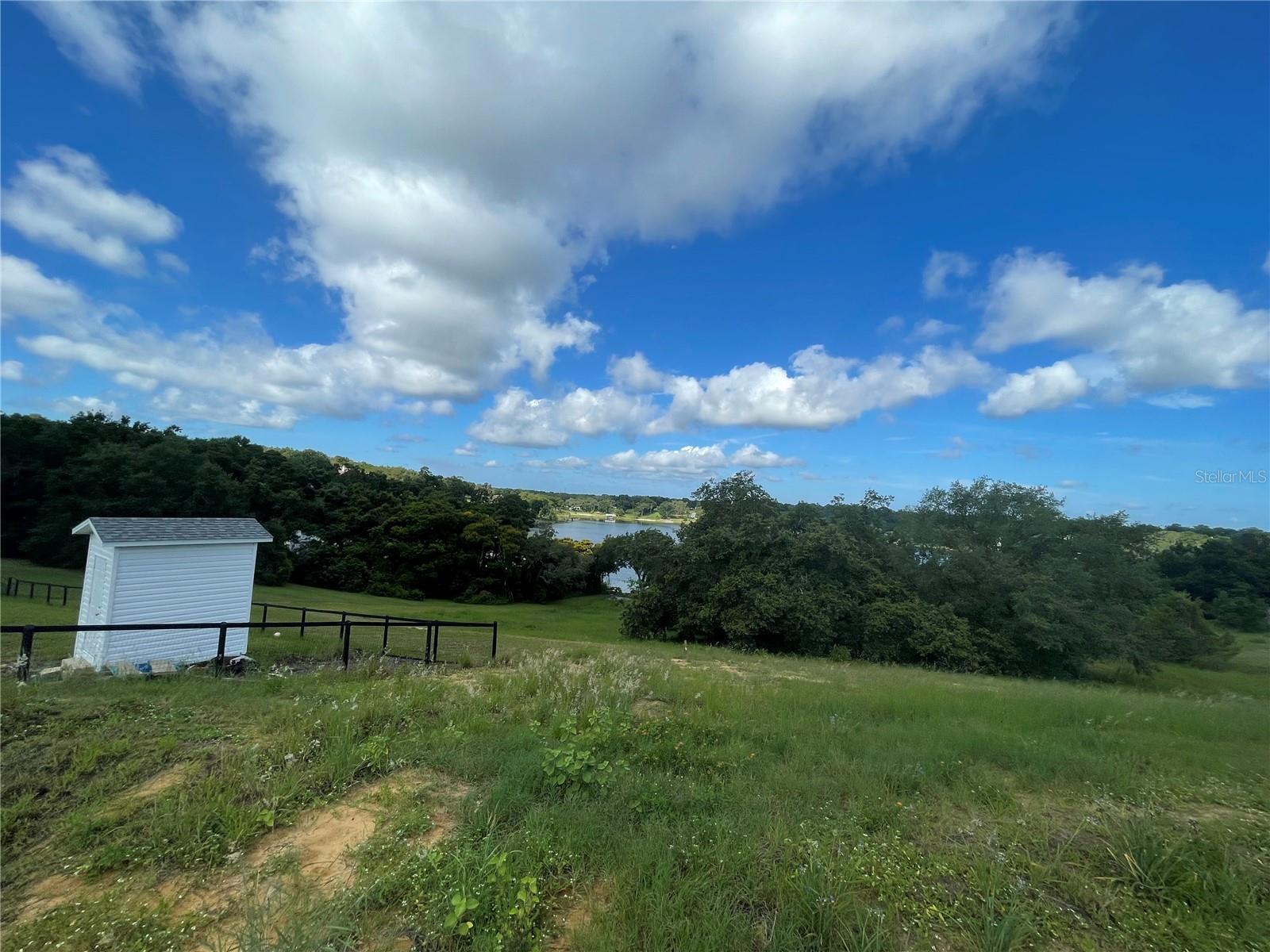 LAKE NETTIE RESERVE - Land