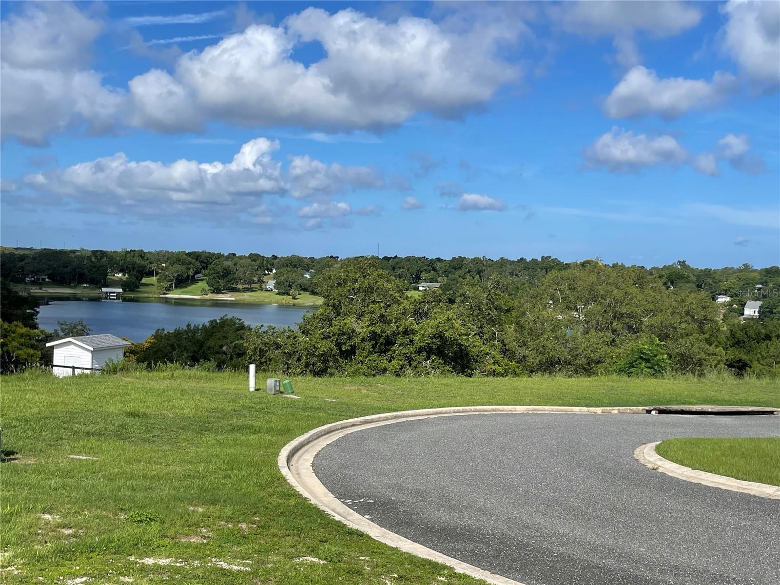 LAKE NETTIE RESERVE - Land