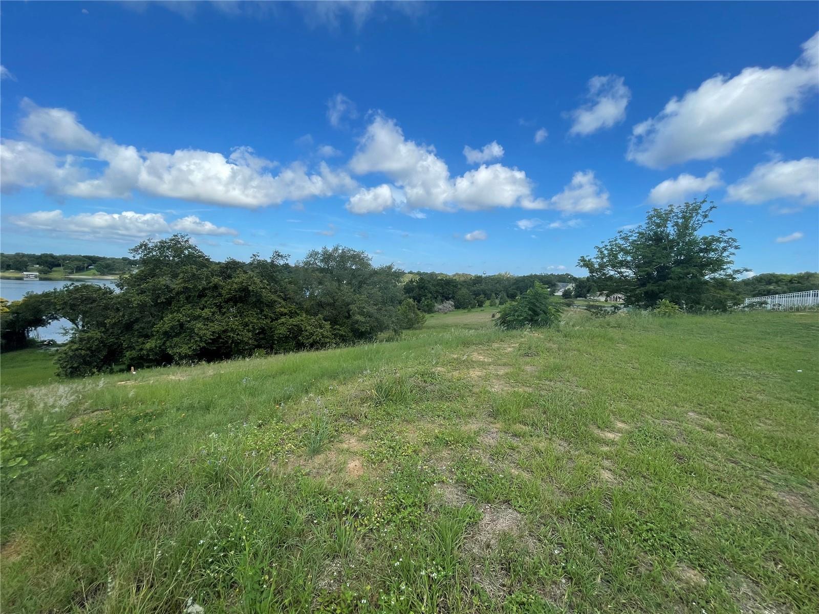LAKE NETTIE RESERVE - Land