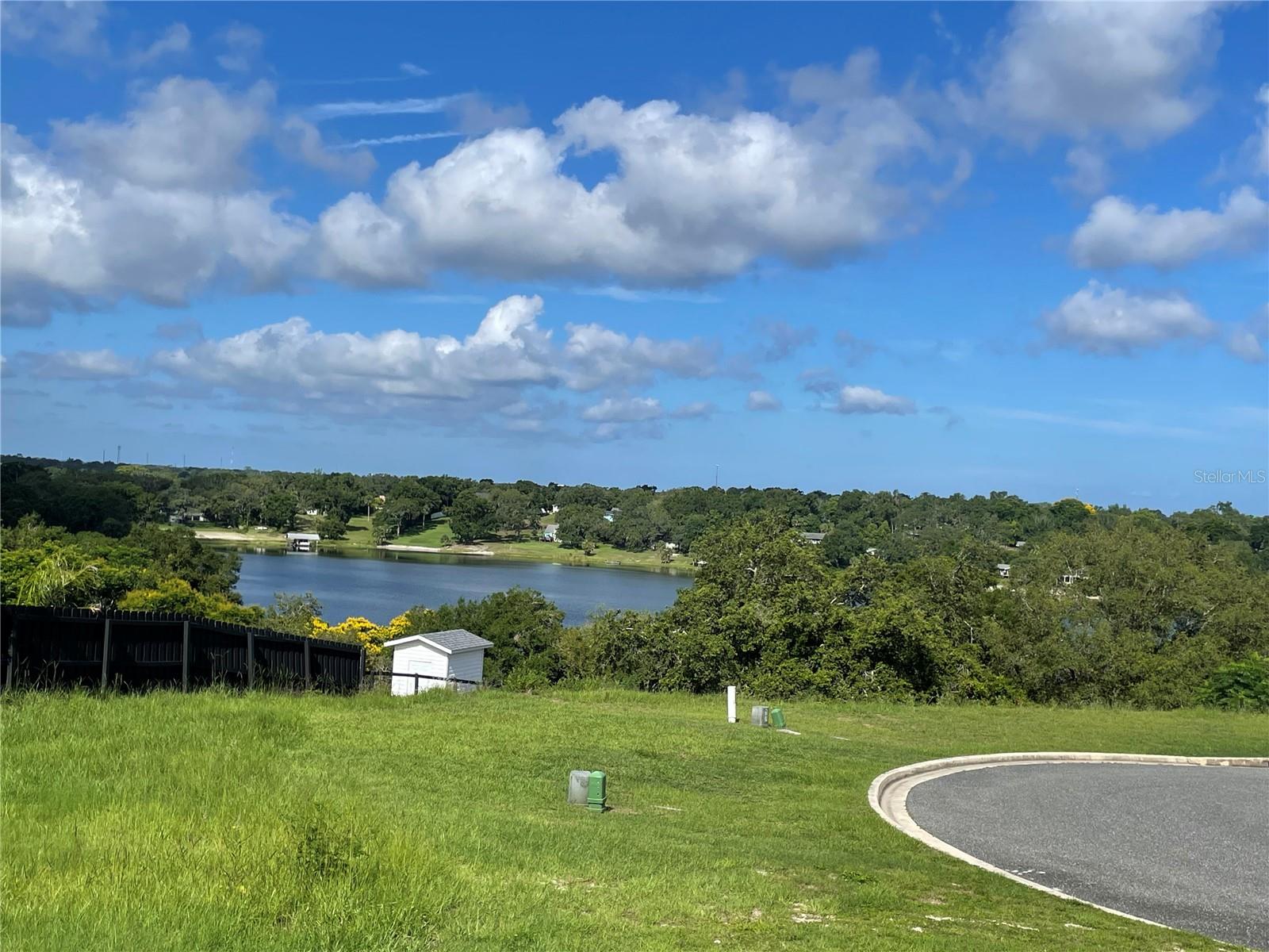 LAKE NETTIE RESERVE - Land