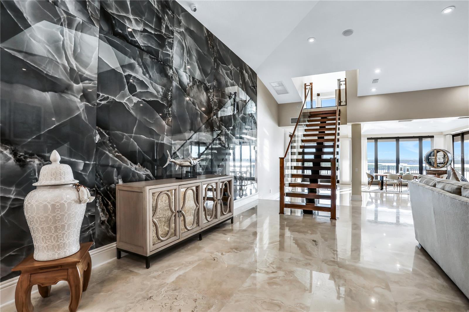 COLIN PARK - Residential