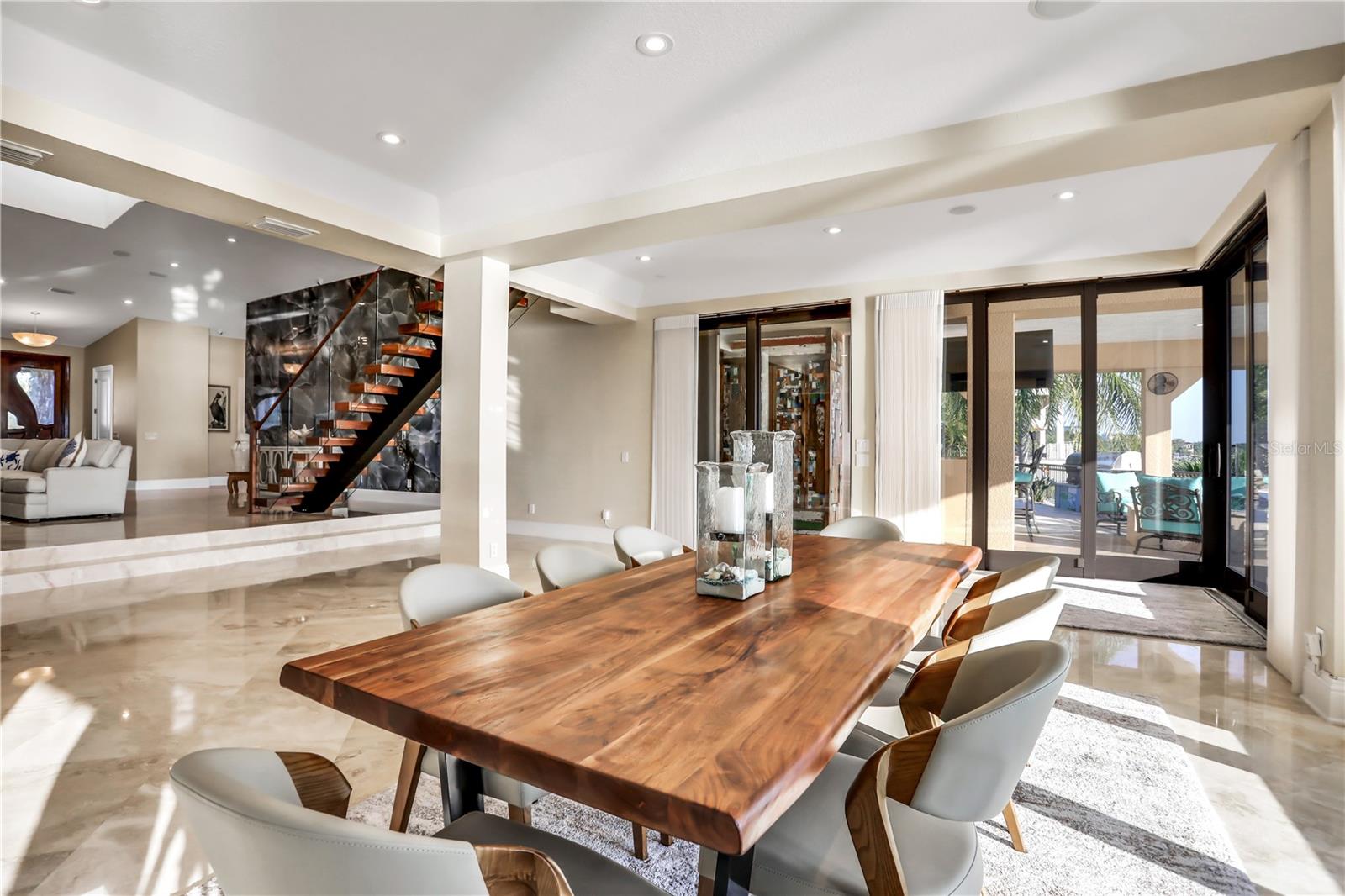 COLIN PARK - Residential