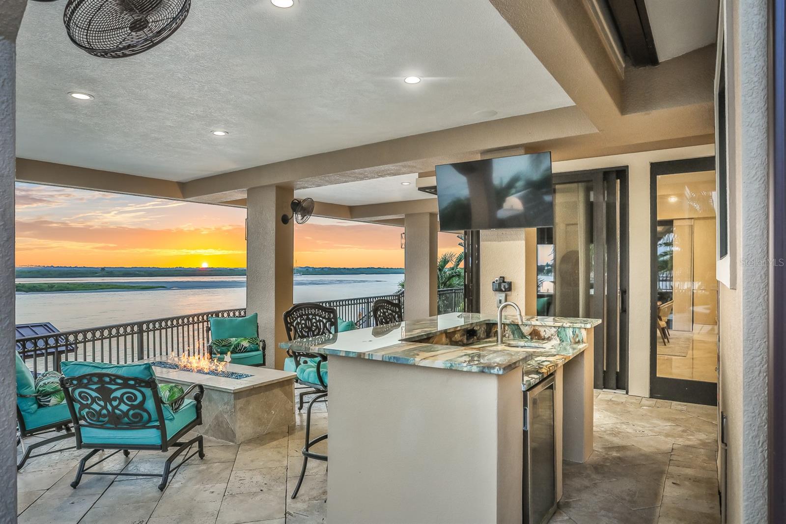 COLIN PARK - Residential